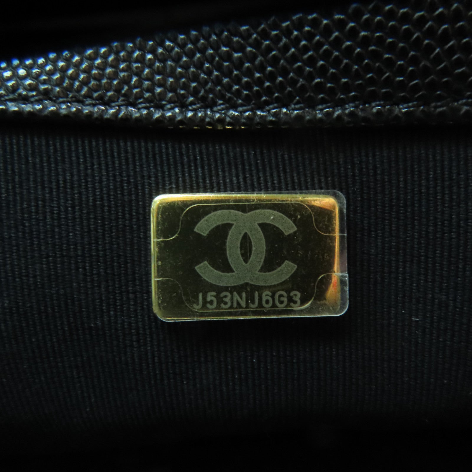 CHANEL 菱格Caviar皮革Chain Shoulder金扣肩背袋黑色