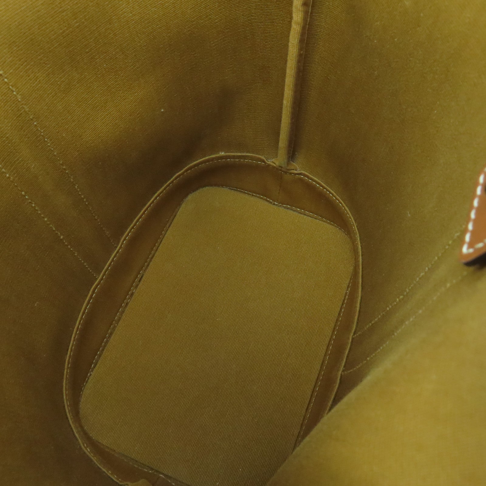 CELINE 塗層帆布Bucket Cuir Triomphe金扣肩背袋米色/啡色