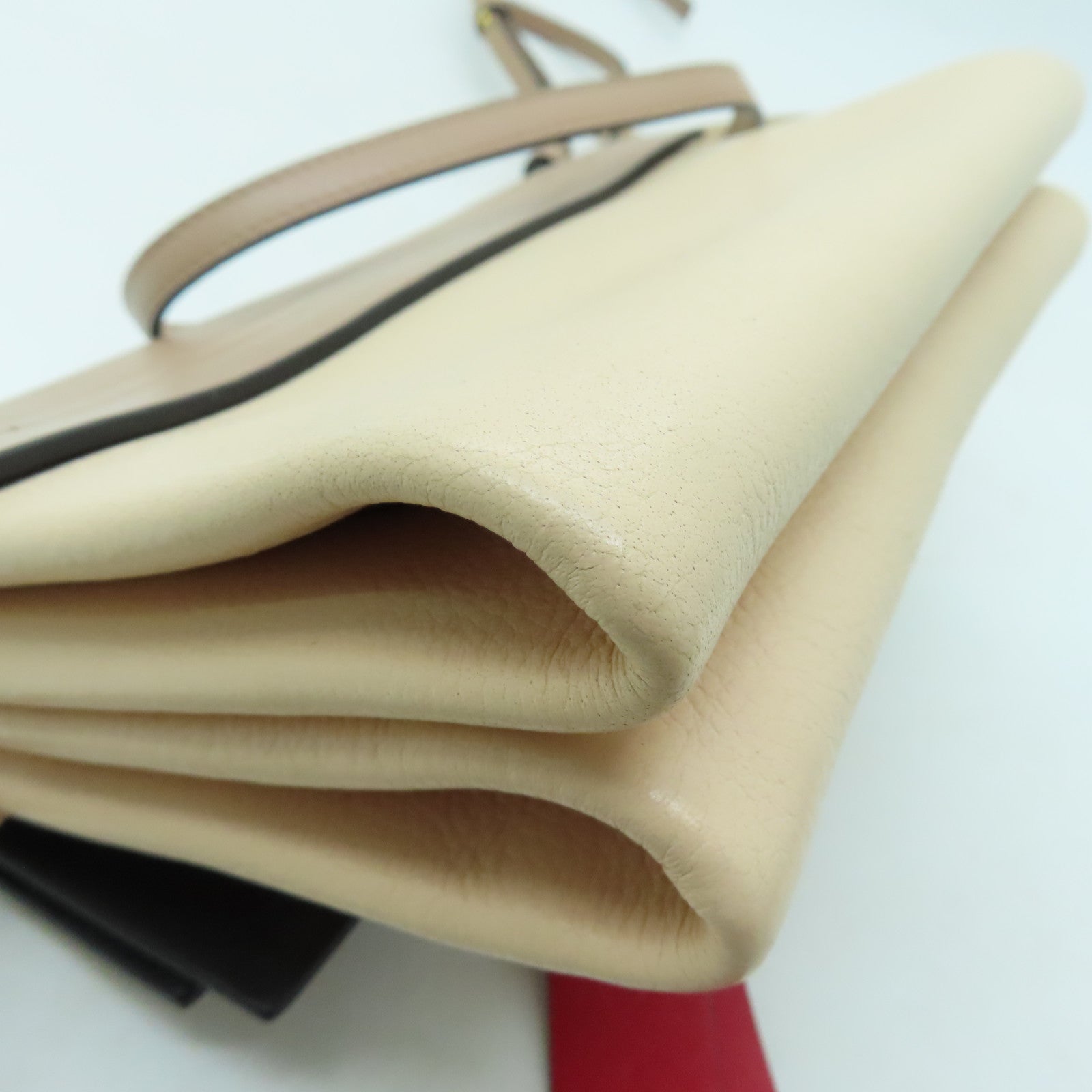 Valentino 【激減優惠】牛皮皮革Shoulder Bag金扣肩背袋淺褐色/紅色/黑色