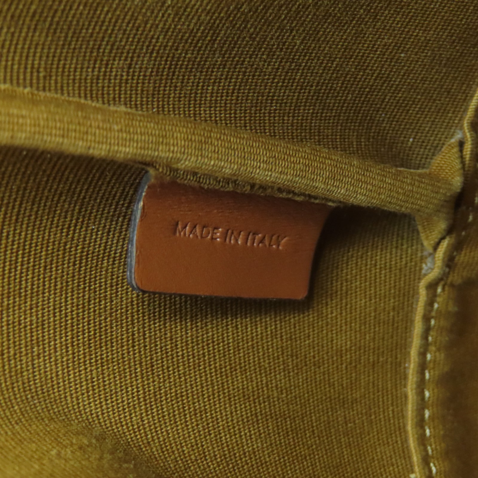 CELINE 塗層帆布Bucket Cuir Triomphe金扣肩背袋米色/啡色