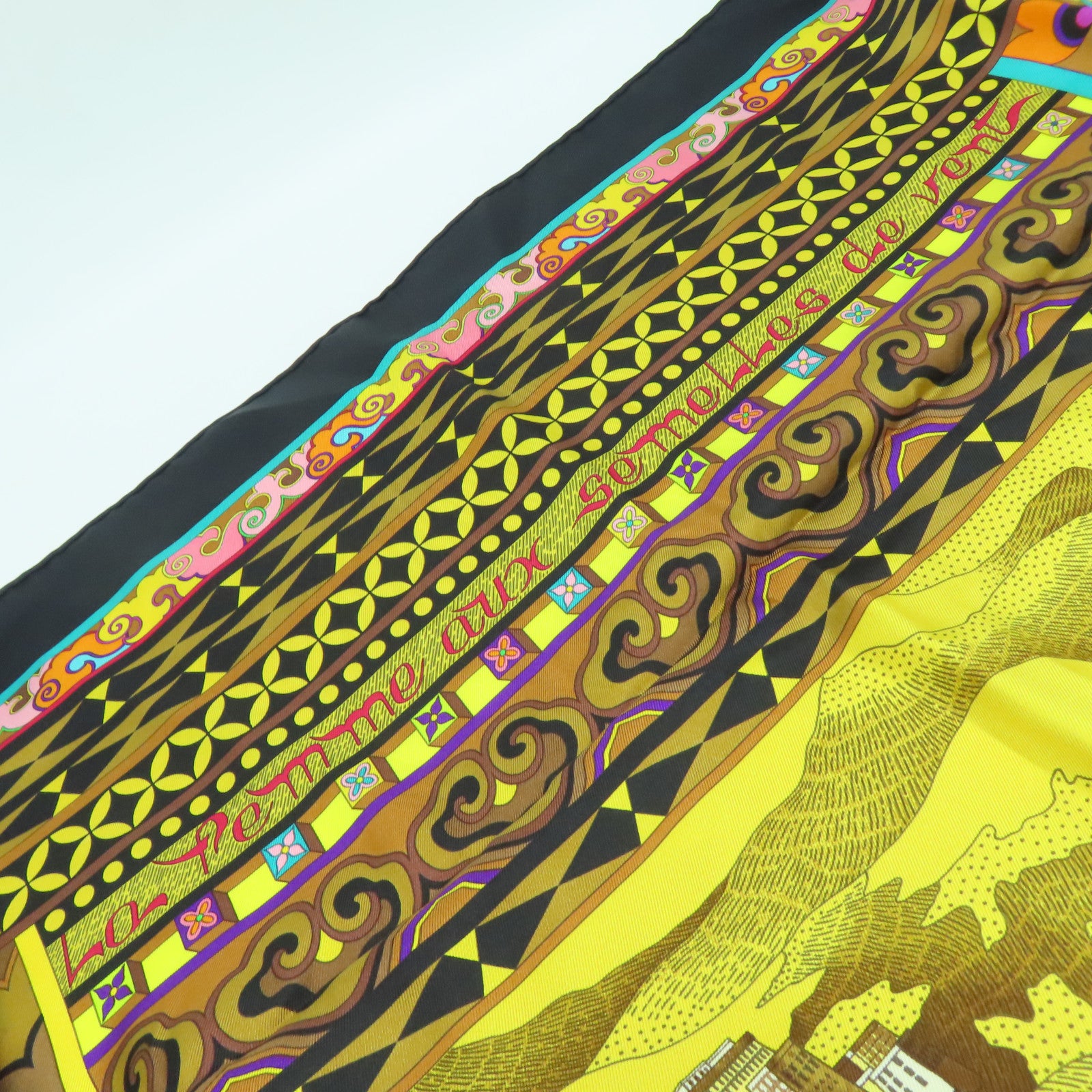 HERMES 丝质Scarf 90x90丝巾黑色黄色彩色
