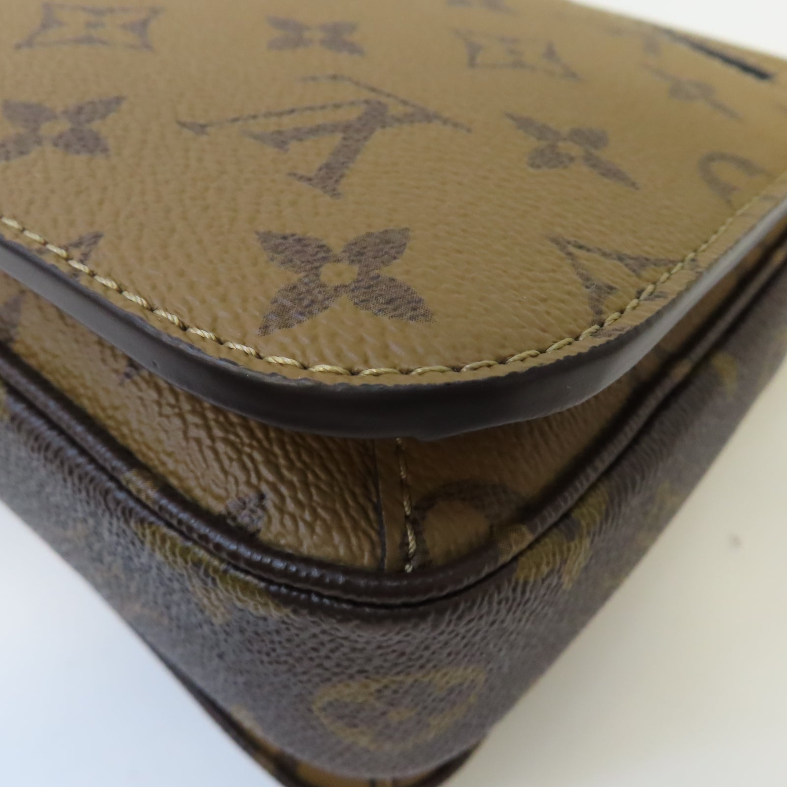 LOUIS VUITTON Monogram Pochette Metis金扣肩背袋啡色