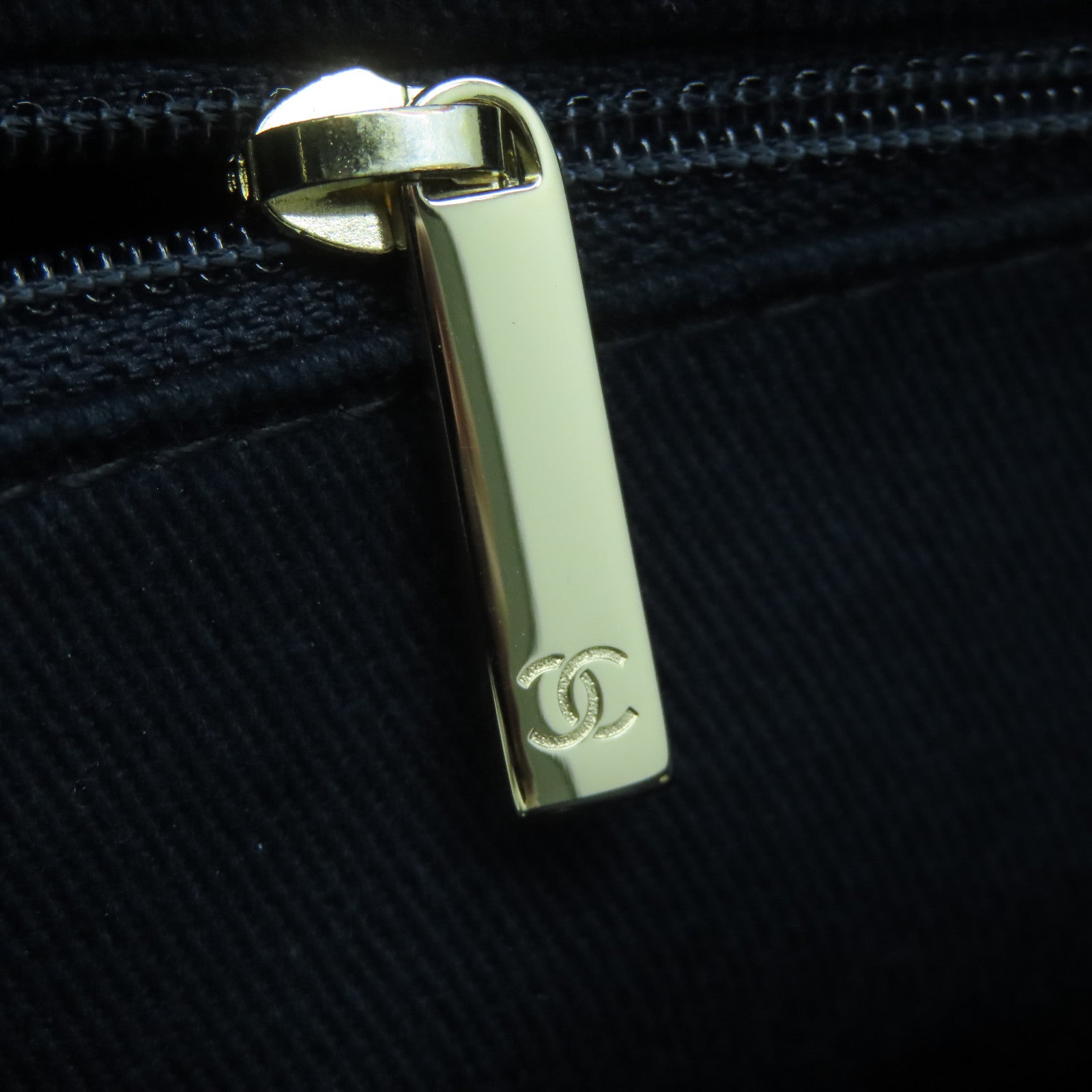 CHANEL 帆布/牛皮皮革Deauville Tote銀扣手挽肩背兩用袋深藍色