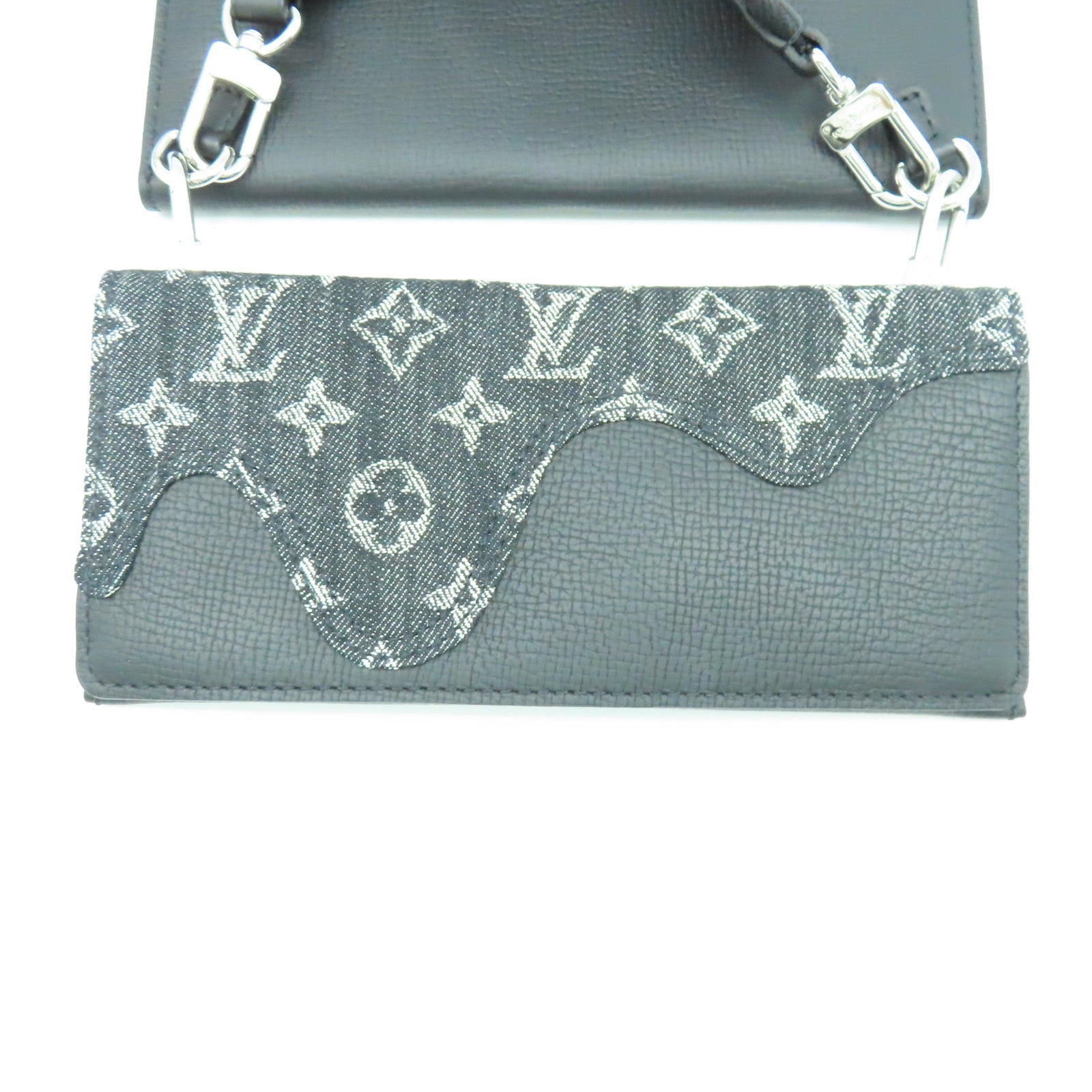 LOUIS VUITTON Monogram Denim/Taurillon皮革Trio Pouch银扣肩背袋黑色