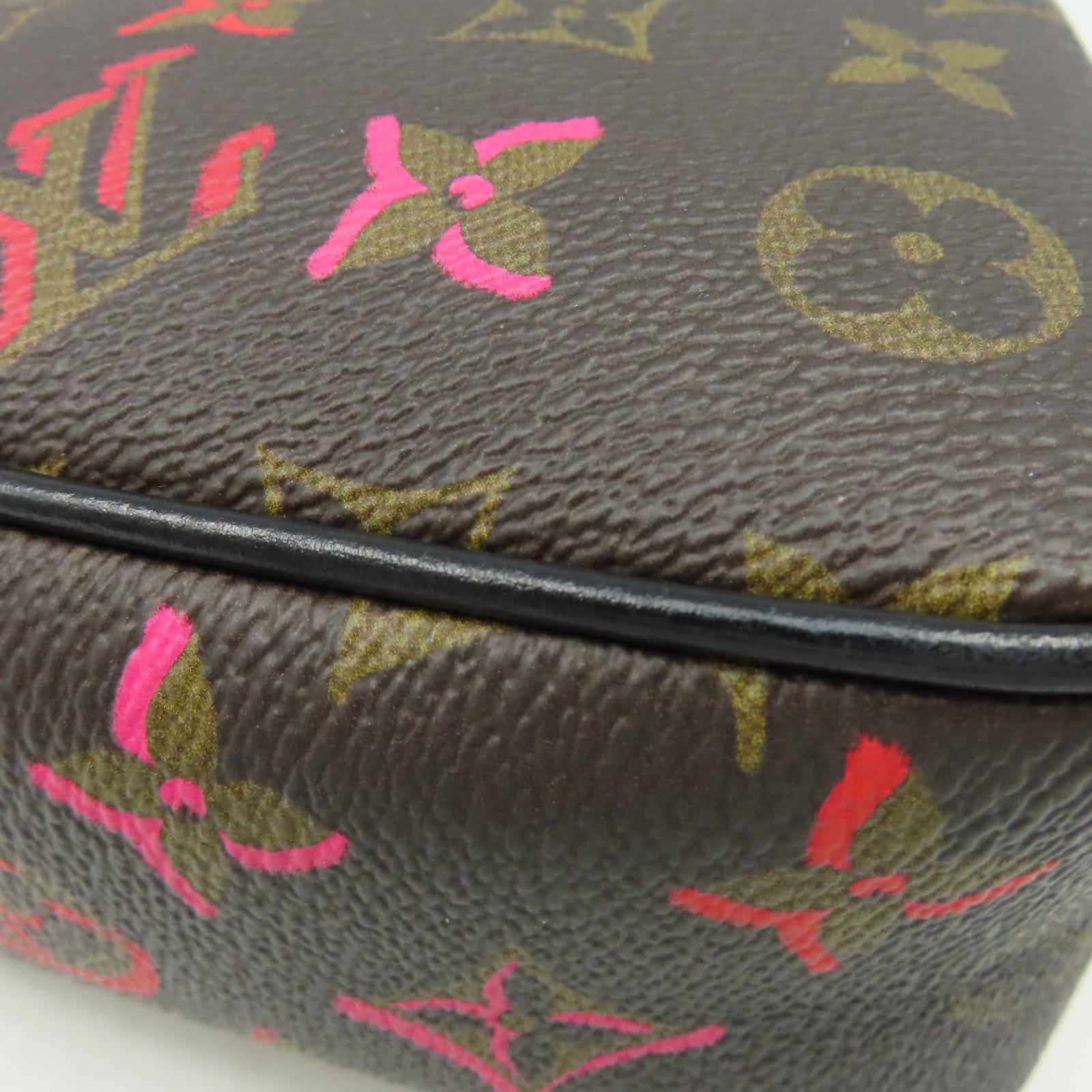 LOUIS VUITTON Monogram Game On Coeur Shoulder Bag肩背袋啡色
