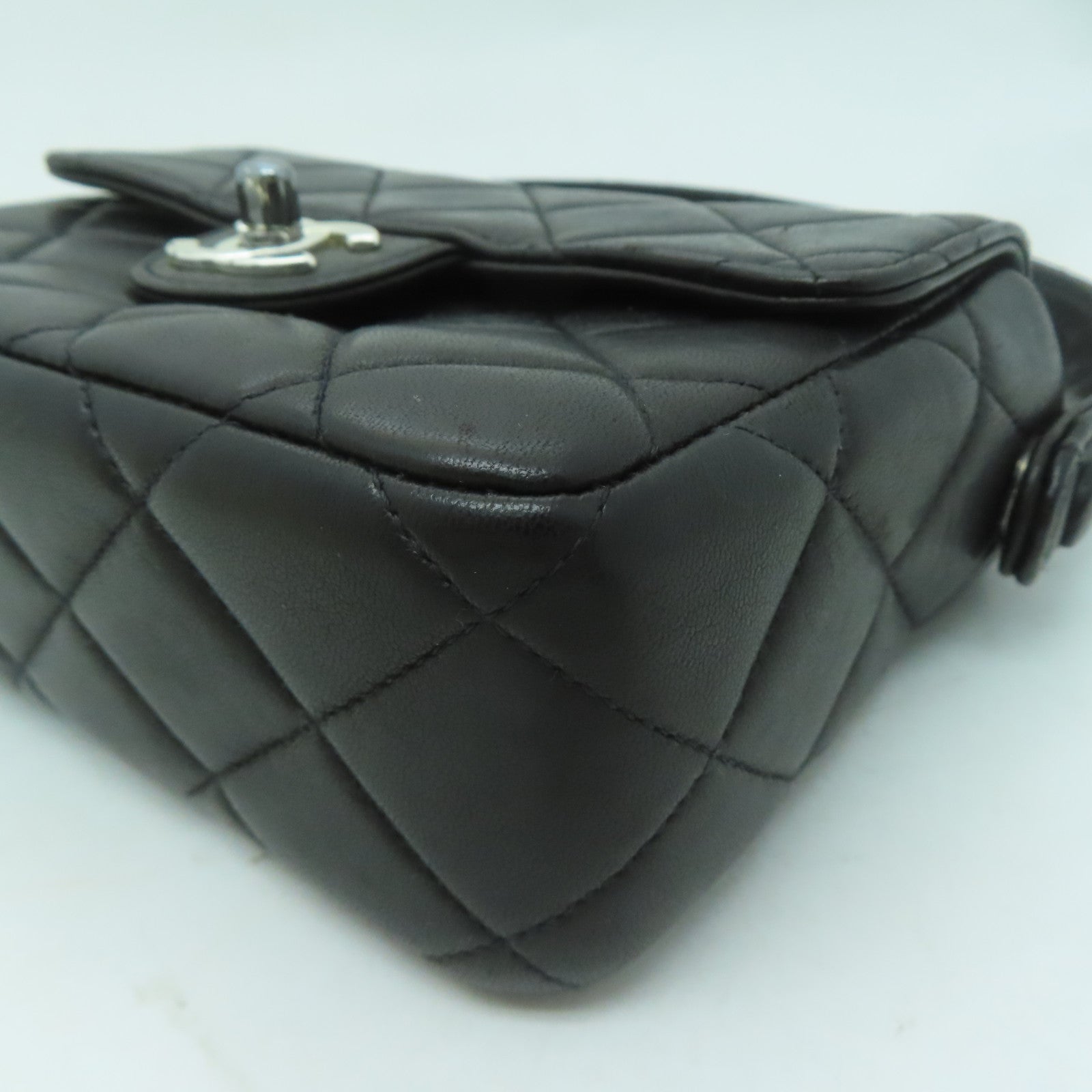 CHANEL 菱格羊皮皮革Handbag銀扣手挽袋黑色