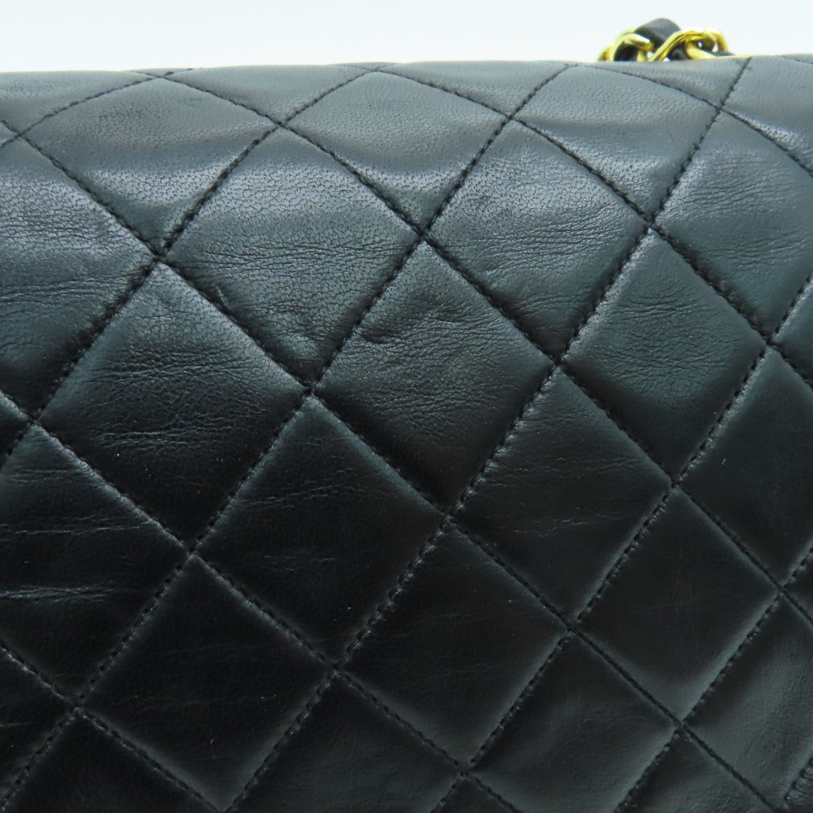 CHANEL 菱格羊皮皮革Chain Shoulder金扣肩背袋黑色