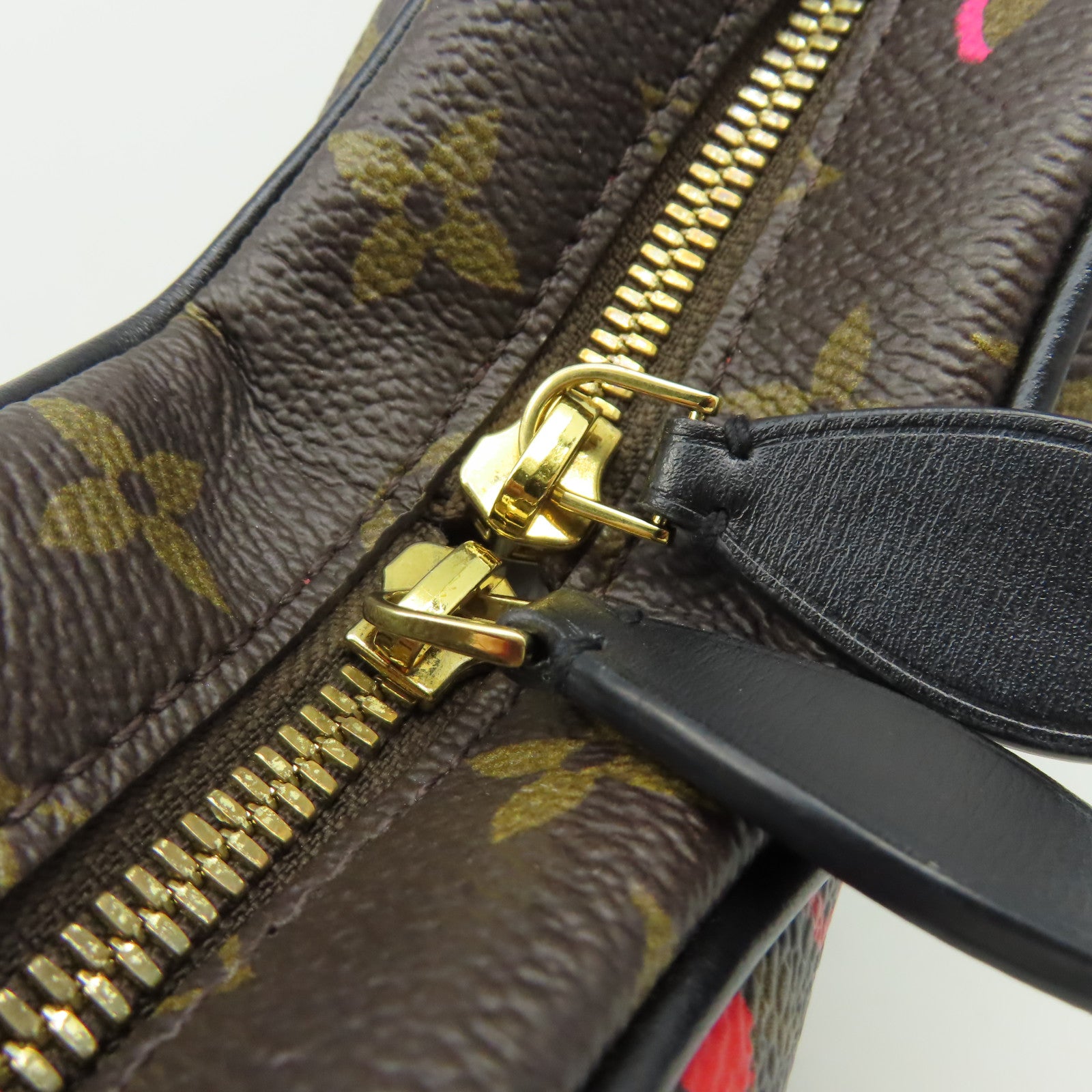 LOUIS VUITTON Monogram Game On Coeur Shoulder Bag肩背袋啡色