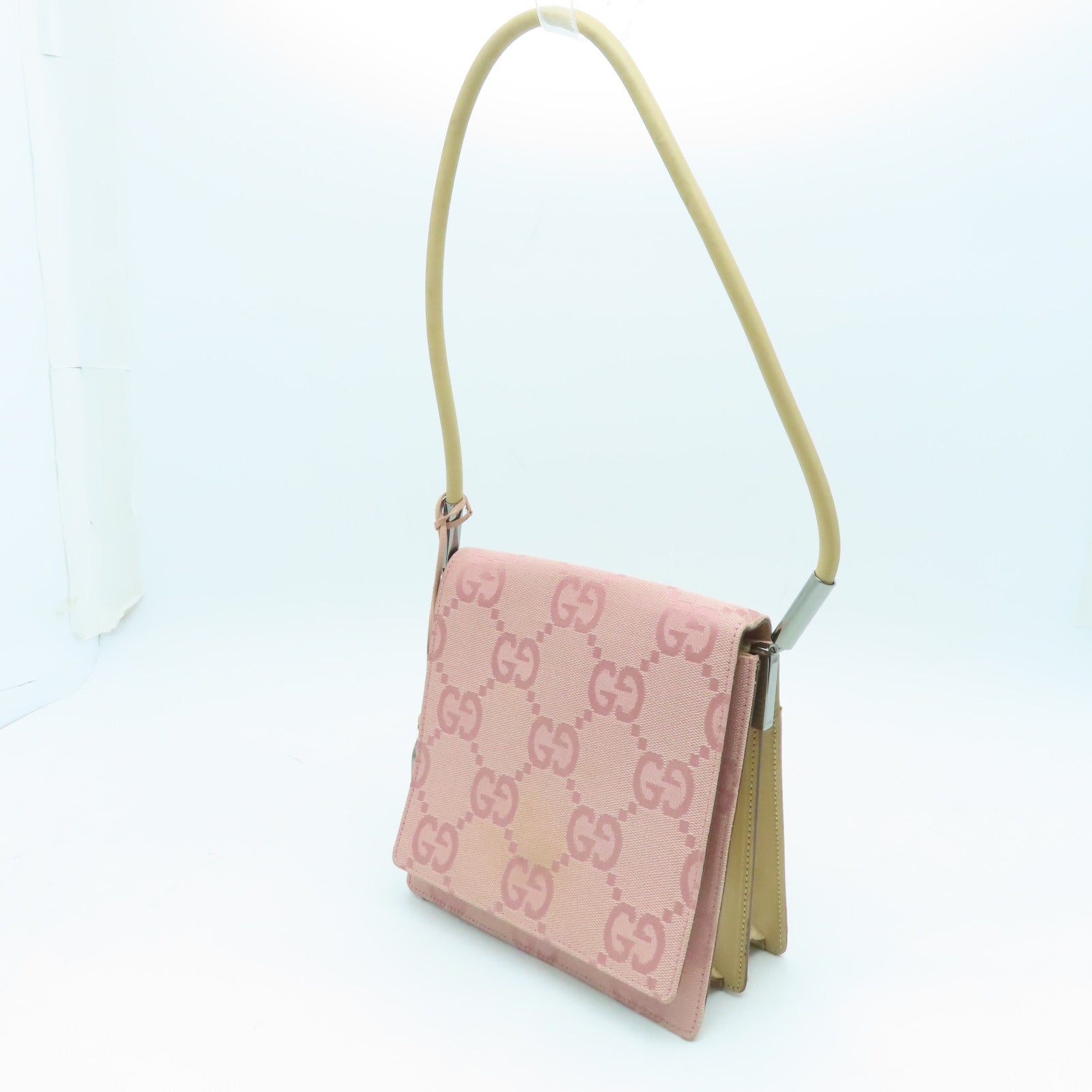 GUCCI Canvas Shoulder Bag Silver Buckle Shoulder Bag Pink