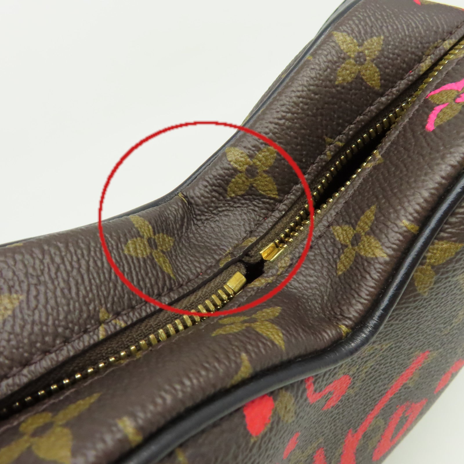 LOUIS VUITTON Monogram Game On Coeur Shoulder Bag肩背袋啡色