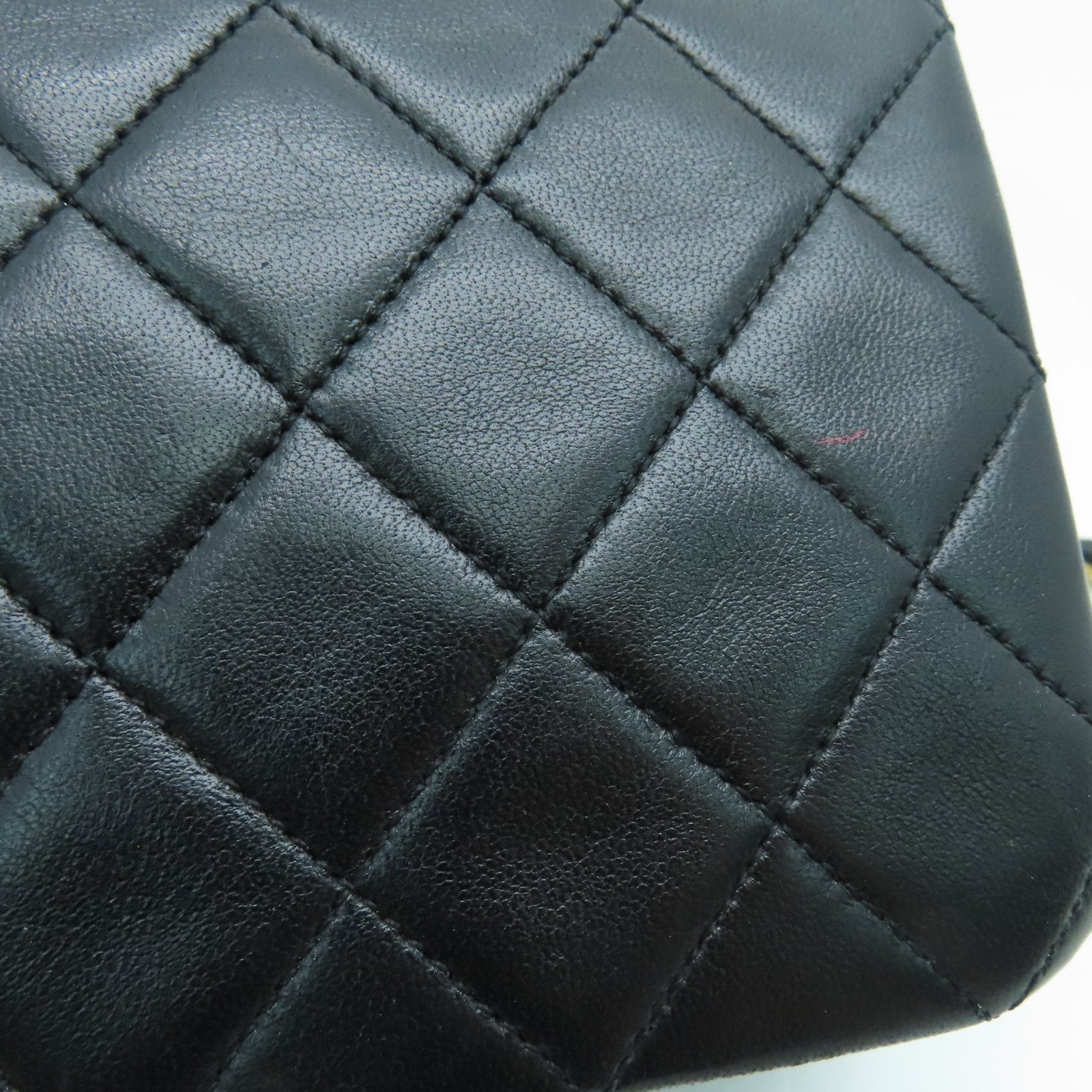 CHANEL 菱格羊皮皮革Chain Shoulder金扣肩背袋黑色