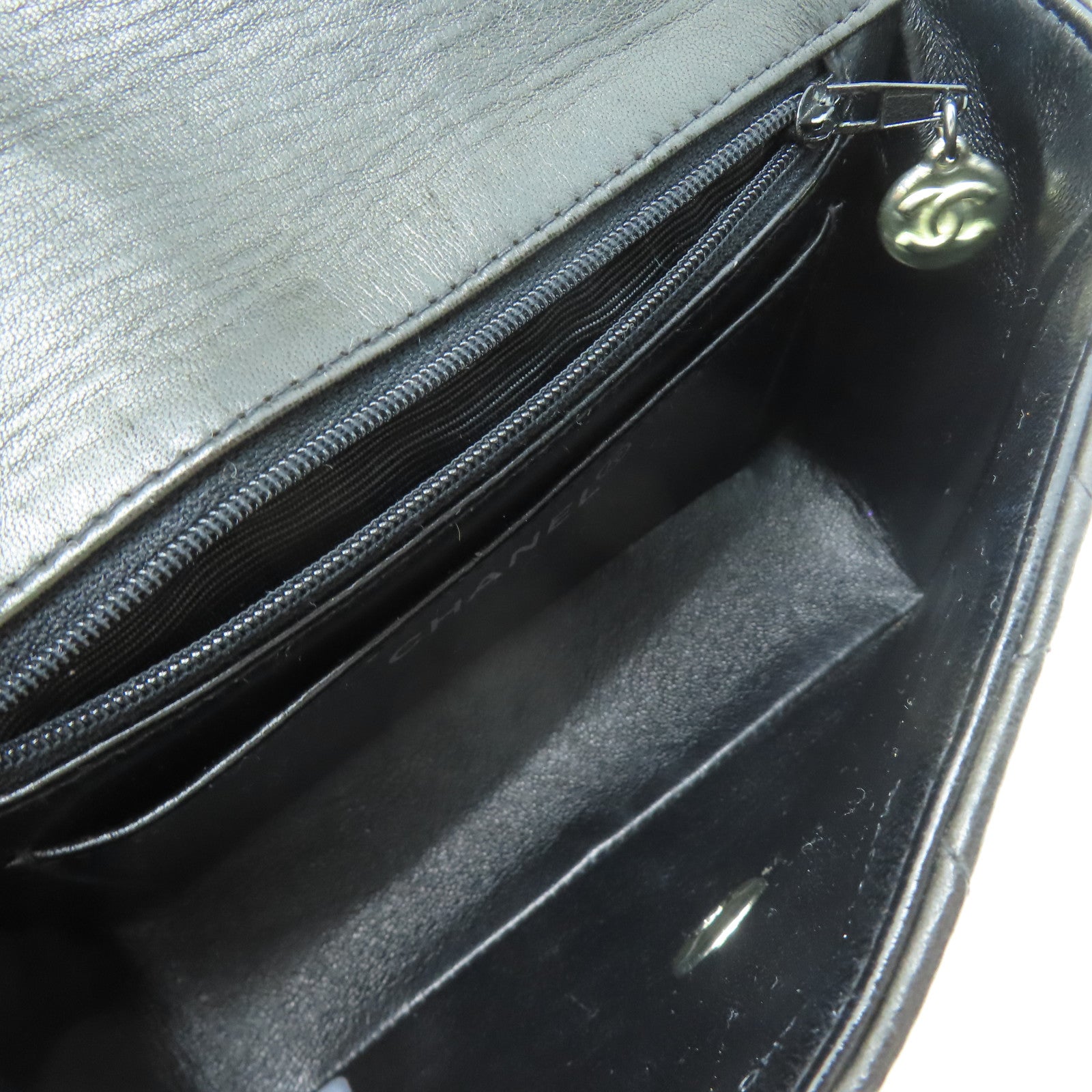CHANEL 菱格羊皮皮革Handbag銀扣手挽袋黑色