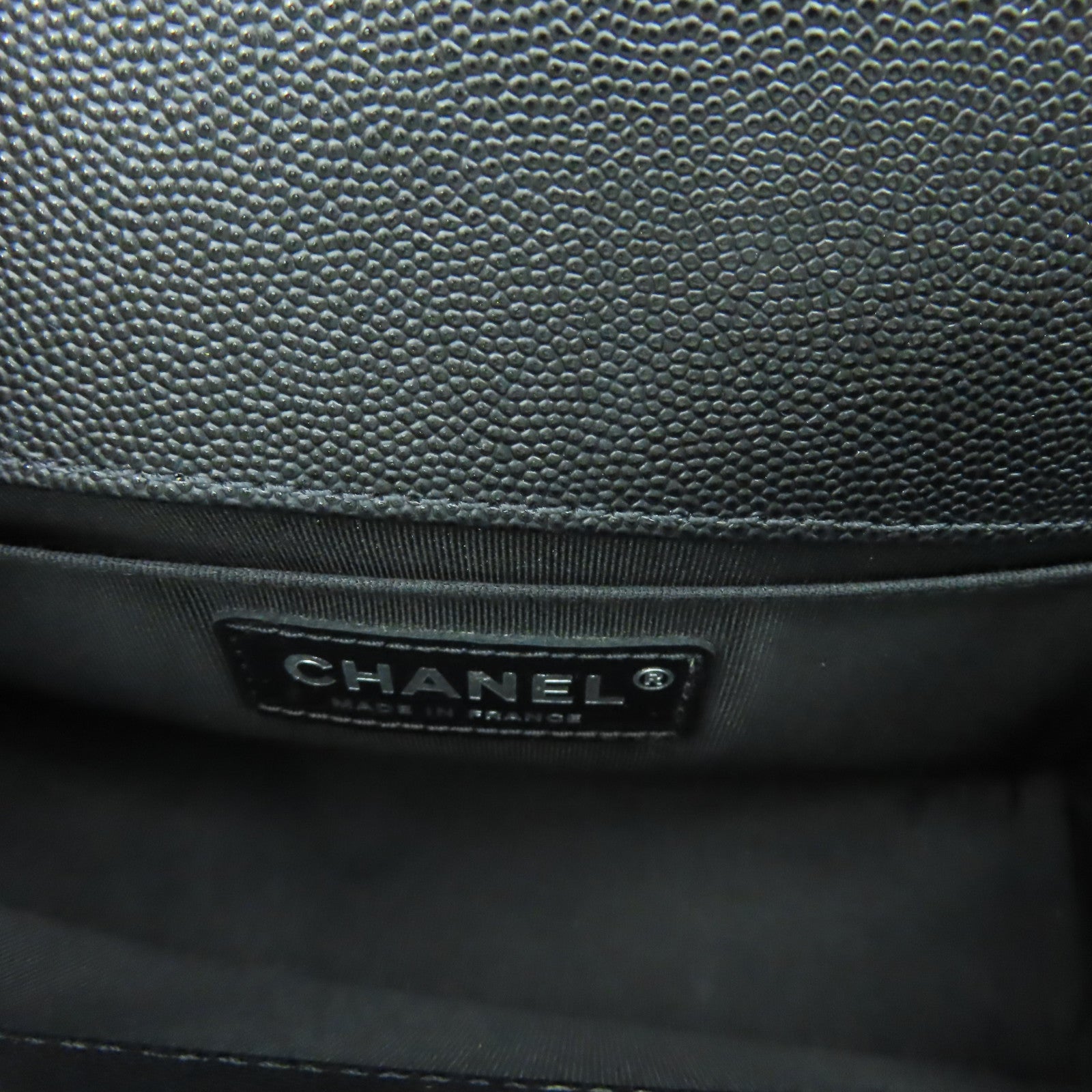 CHANEL 菱格牛皮皮革Boy Chanel銀扣鏈帶肩背袋黑色