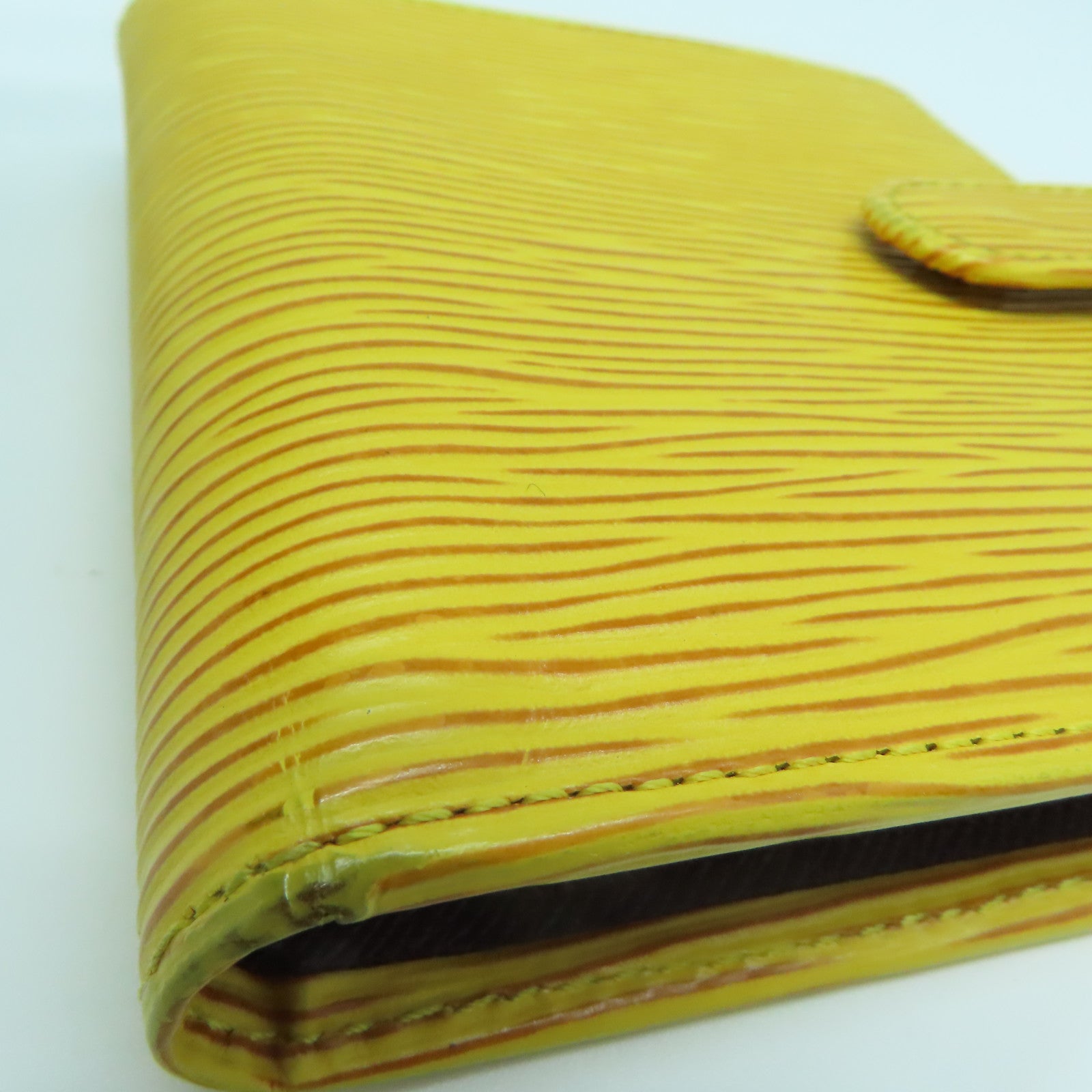 LOUIS VUITTON Epi Porte Billets Gold Buckle Wallet Yellow