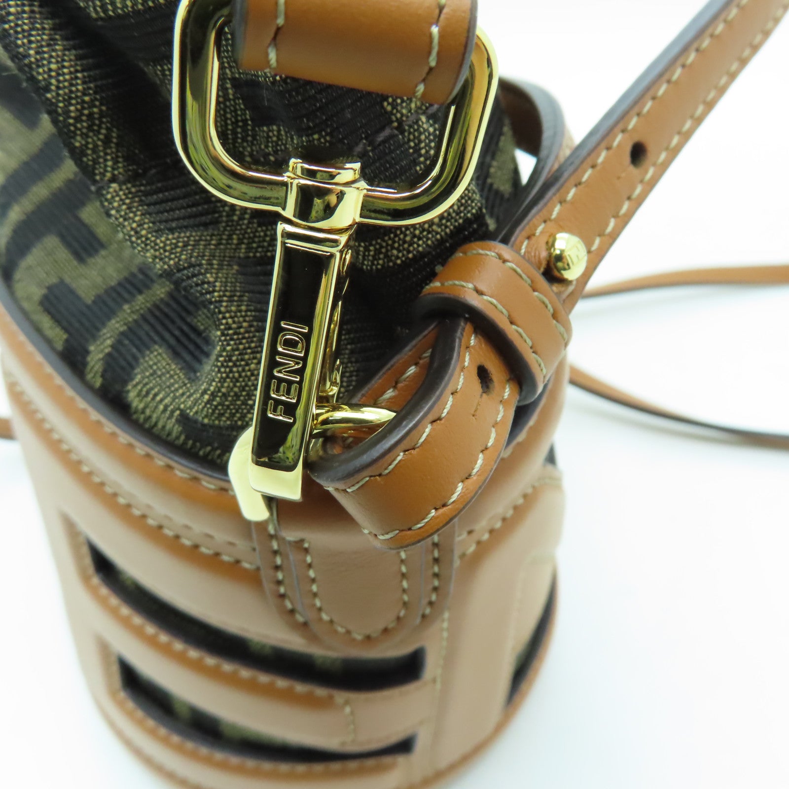 FENDI 帆布Step Out Mini金扣手挽肩背兩用袋棕色