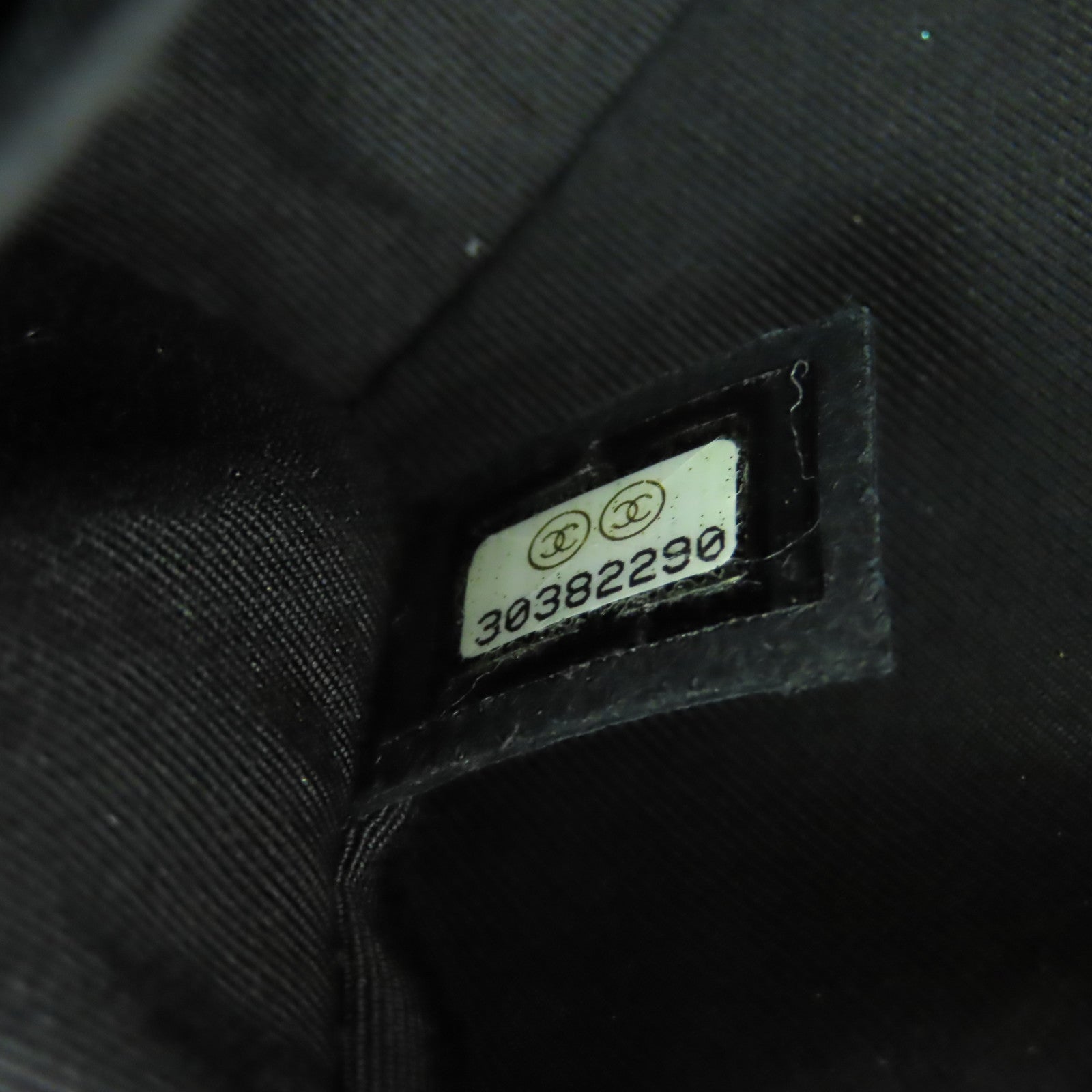 CHANEL 菱格牛皮皮革Boy Chanel銀扣鏈帶肩背袋黑色