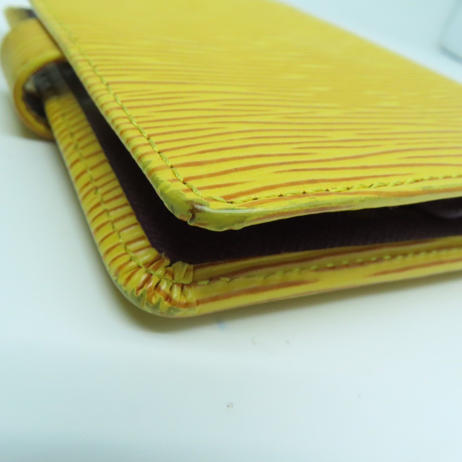 LOUIS VUITTON Epi Porte Billets Gold Buckle Wallet Yellow