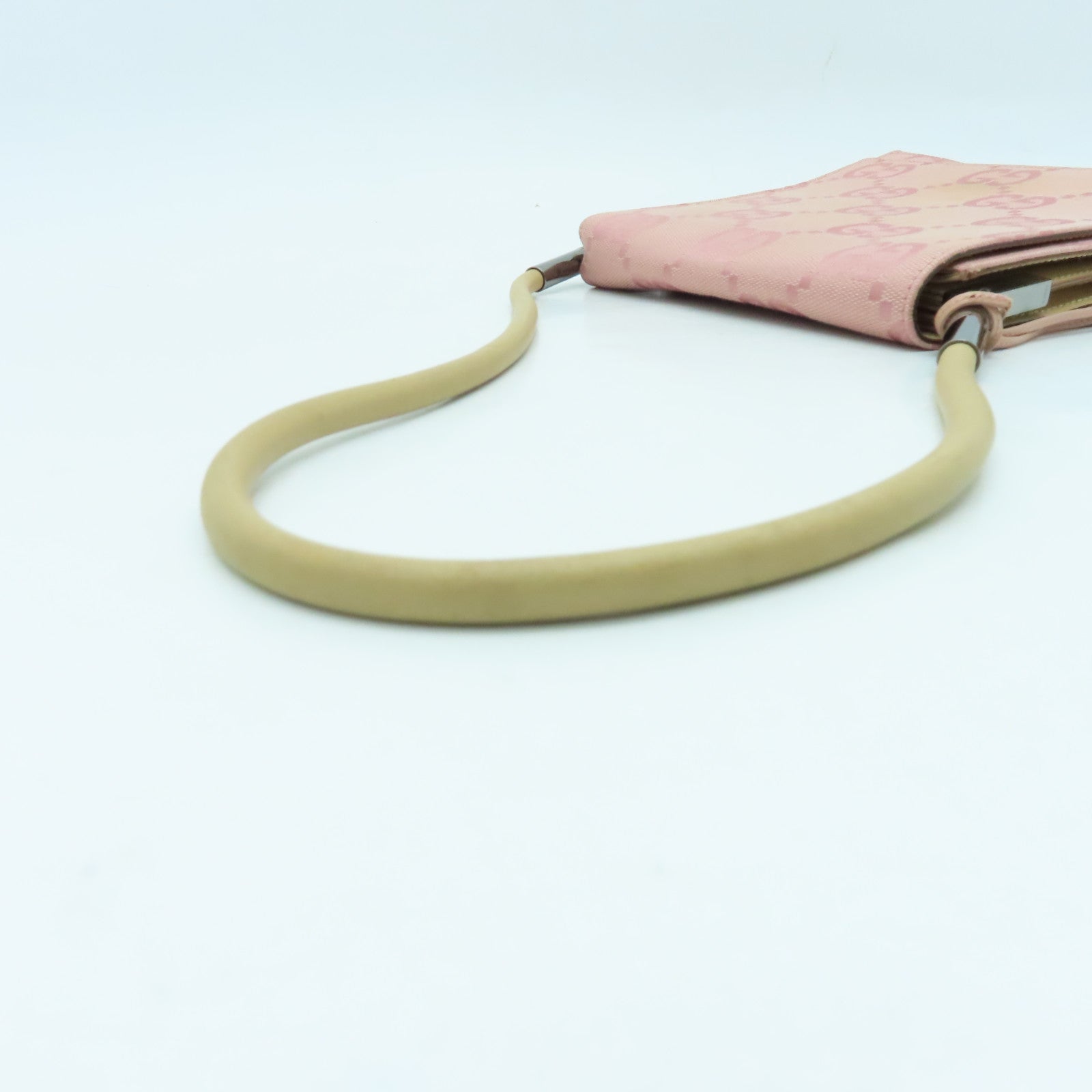 GUCCI Canvas Shoulder Bag Silver Buckle Shoulder Bag Pink