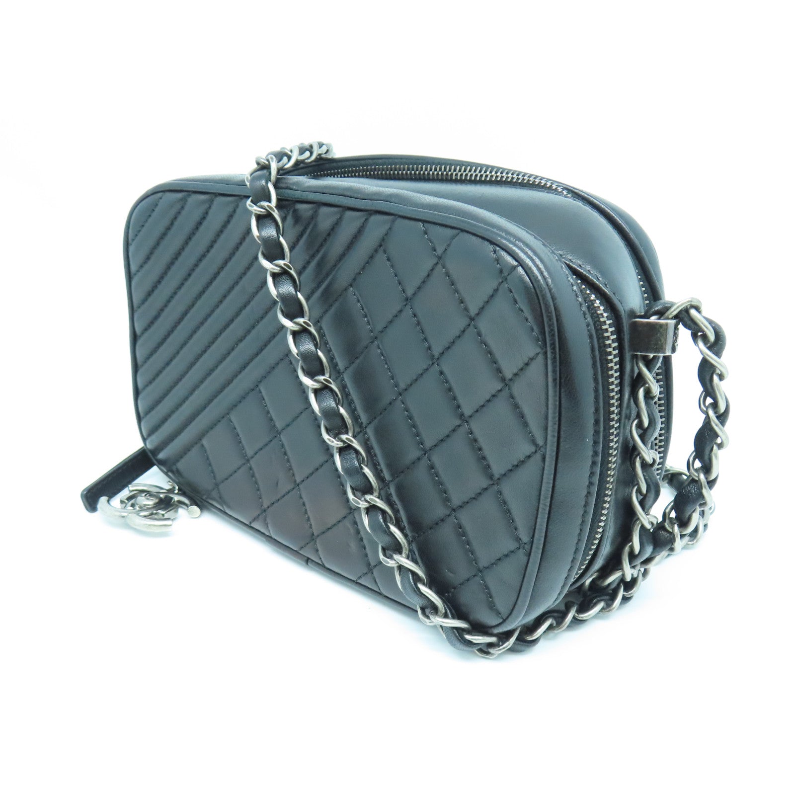 CHANEL rhombic cowhide leather Chain Shoulder silver buckle shoulder bag black