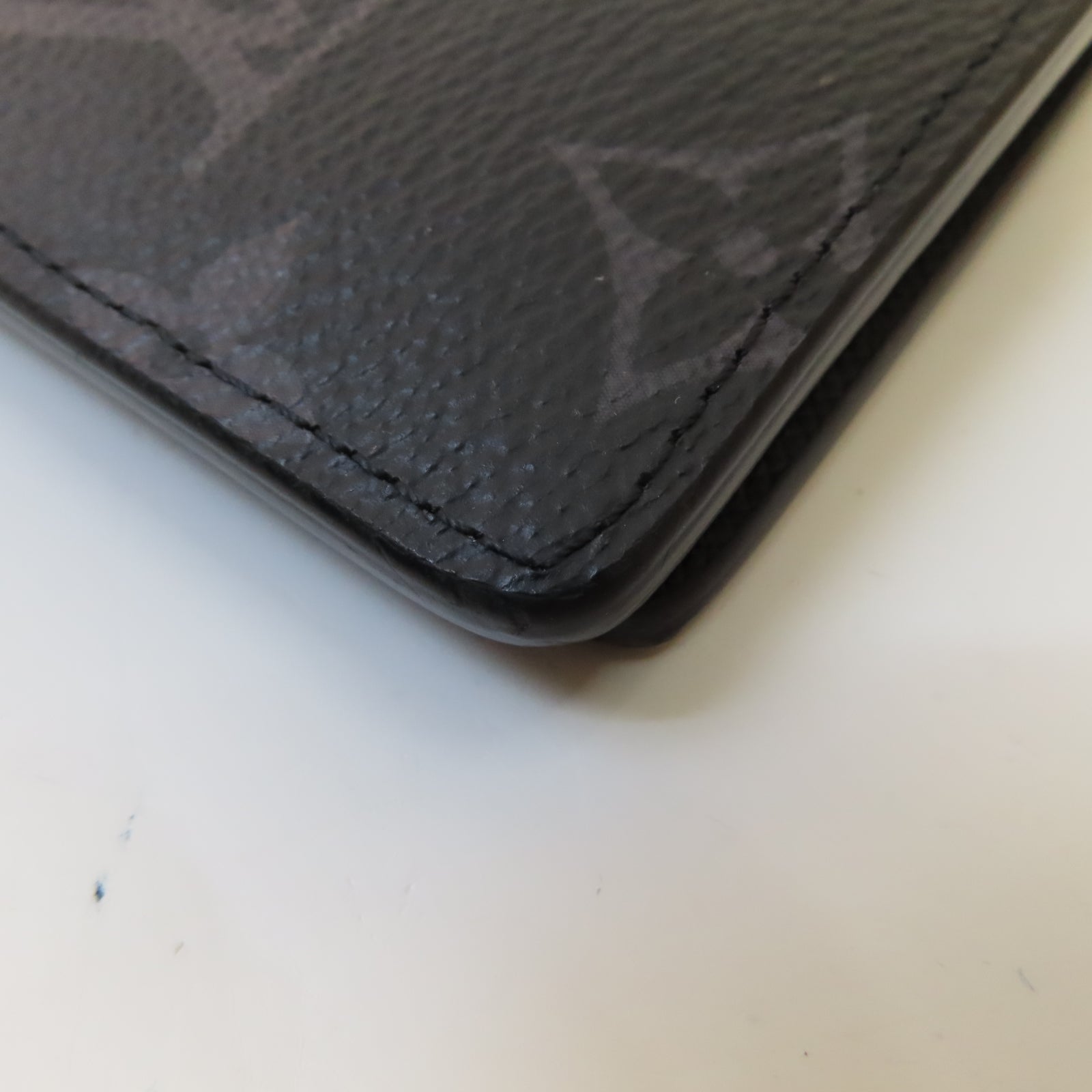 LOUIS VUITTON Monogram Eclipse Slender Wallet錢包黑色