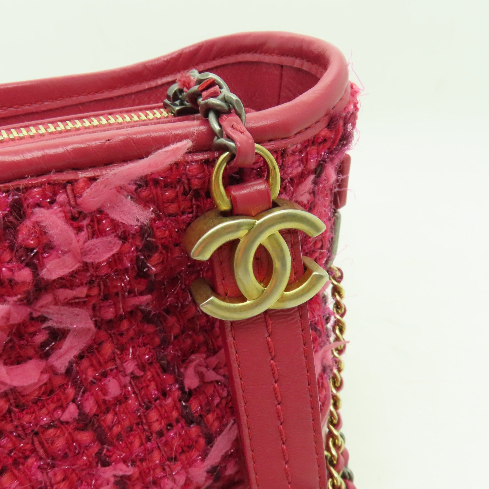 CHANEL 斜紋軟呢Gabrielle Hobo金扣/銀扣鏈帶肩背袋紅色