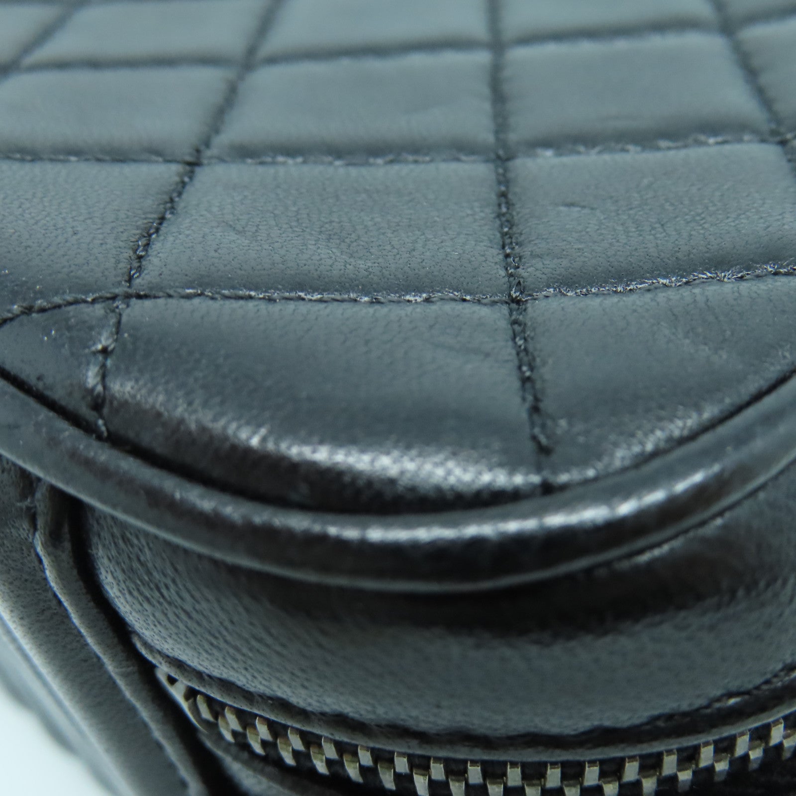 CHANEL rhombic cowhide leather Chain Shoulder silver buckle shoulder bag black