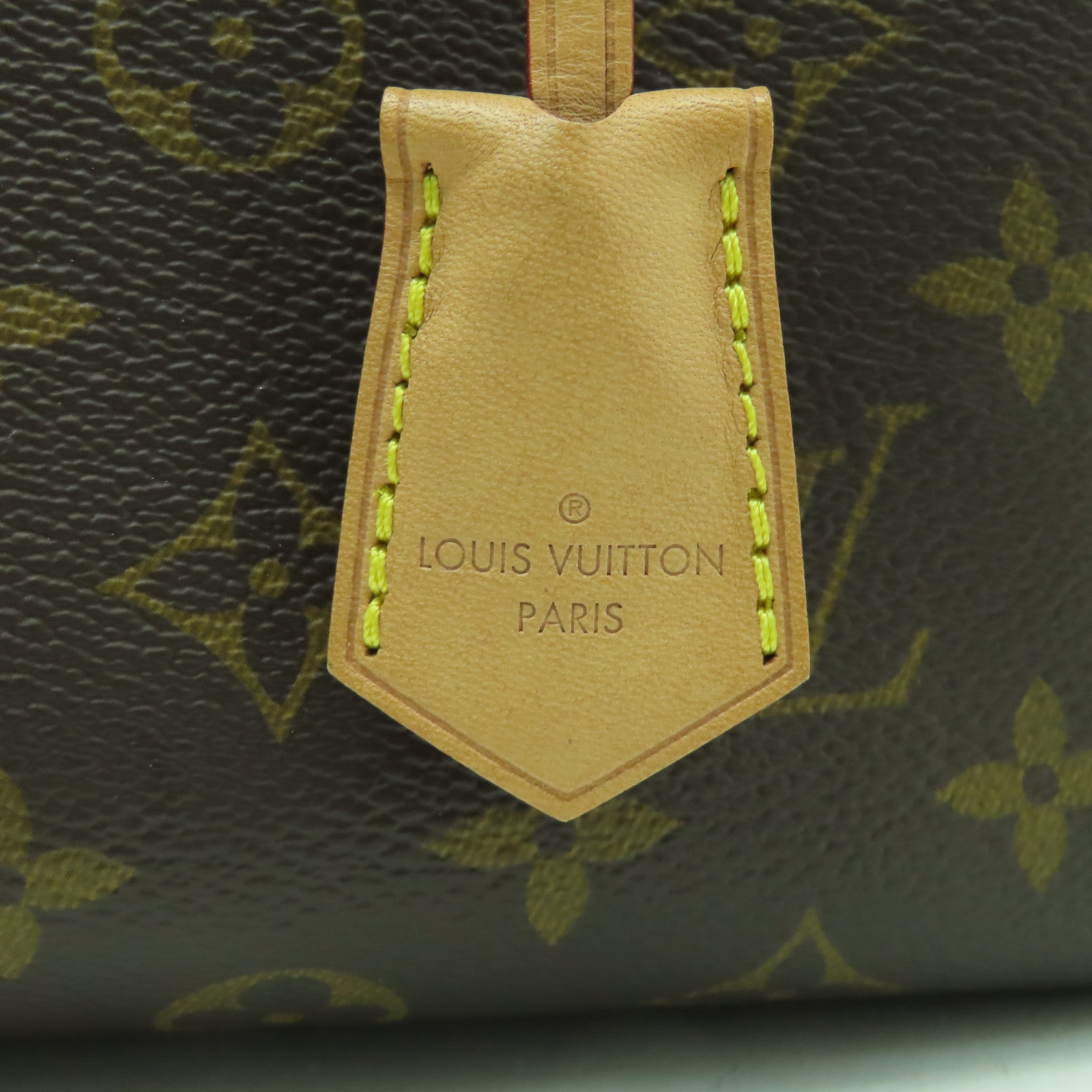 LOUIS VUITTON Monogram Montaigne BB金扣手挽肩背兩用袋啡色
