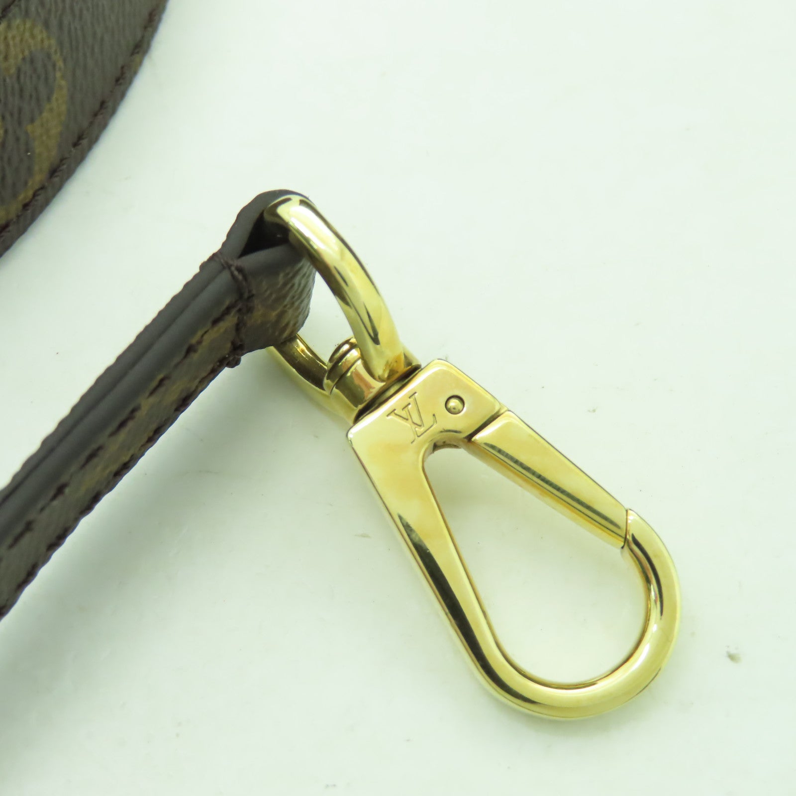 LOUIS VUITTON Monogram Montaigne BB金扣手挽肩背兩用袋啡色