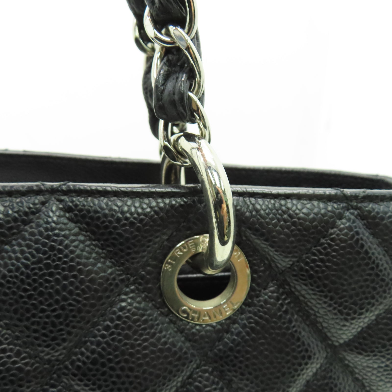 CHANEL 菱格Caviar皮革GST銀扣鏈帶手挽袋黑色