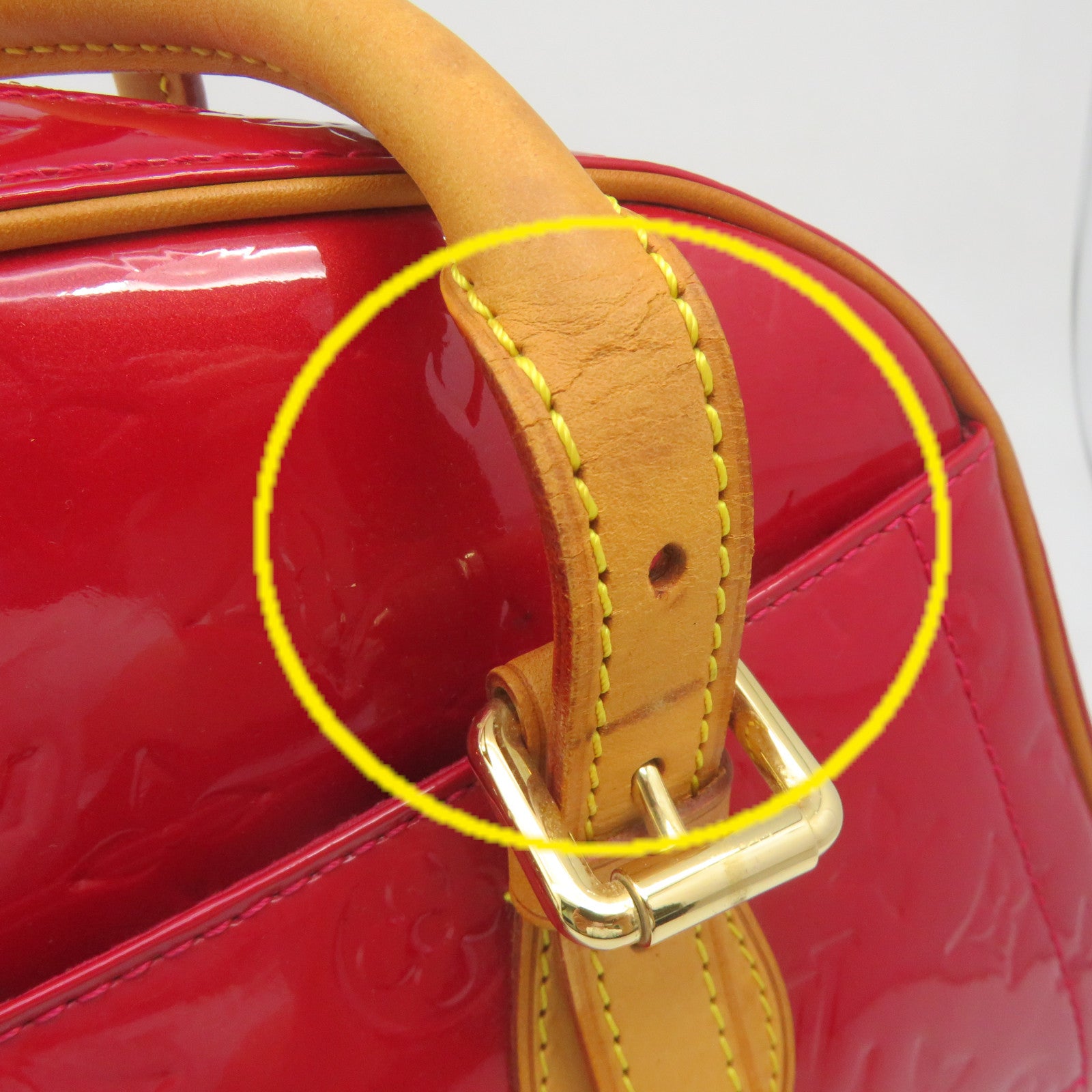 LOUIS VUITTON Vernis Summit Drive Hand Bag Red