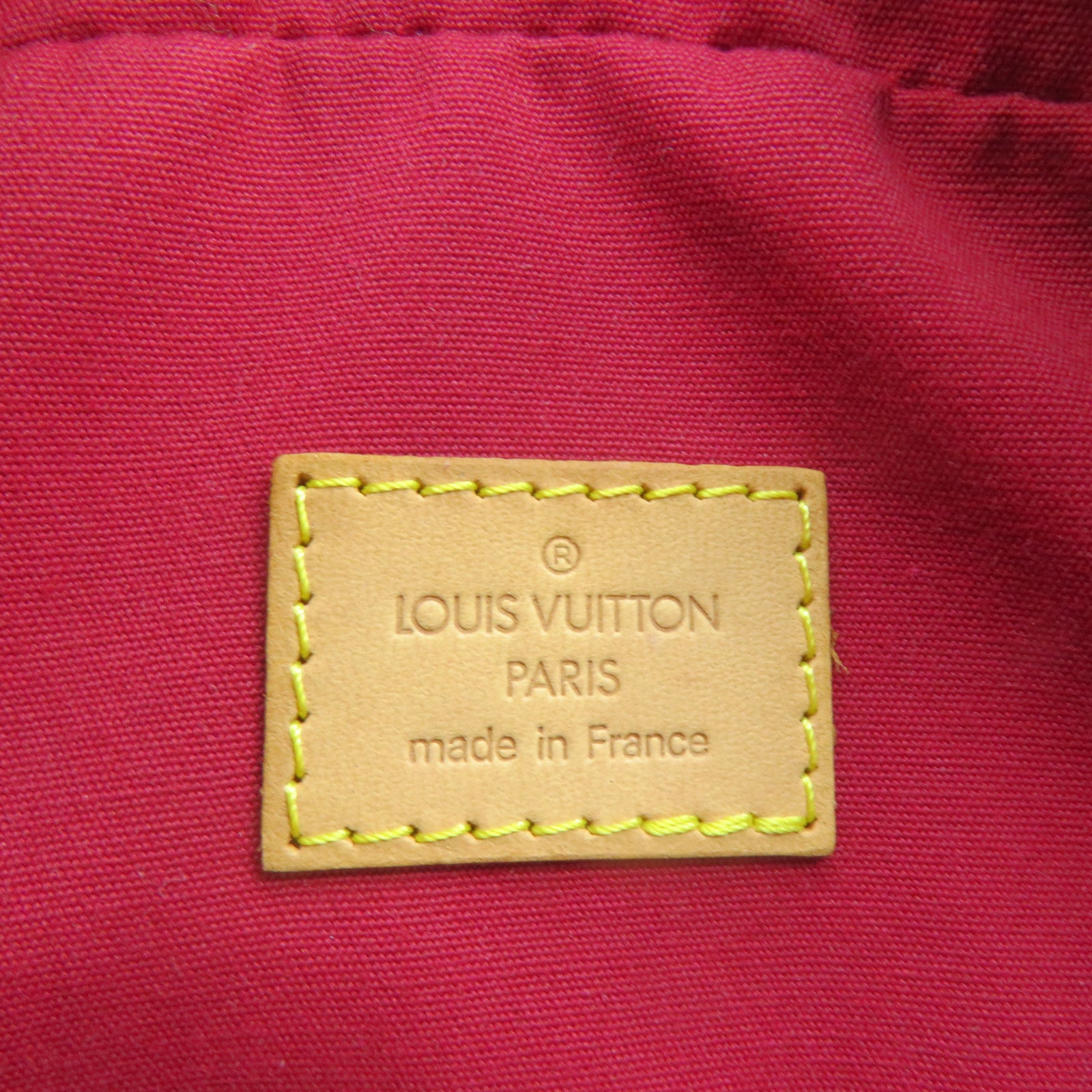 LOUIS VUITTON Vernis Summit Drive Hand Bag Red