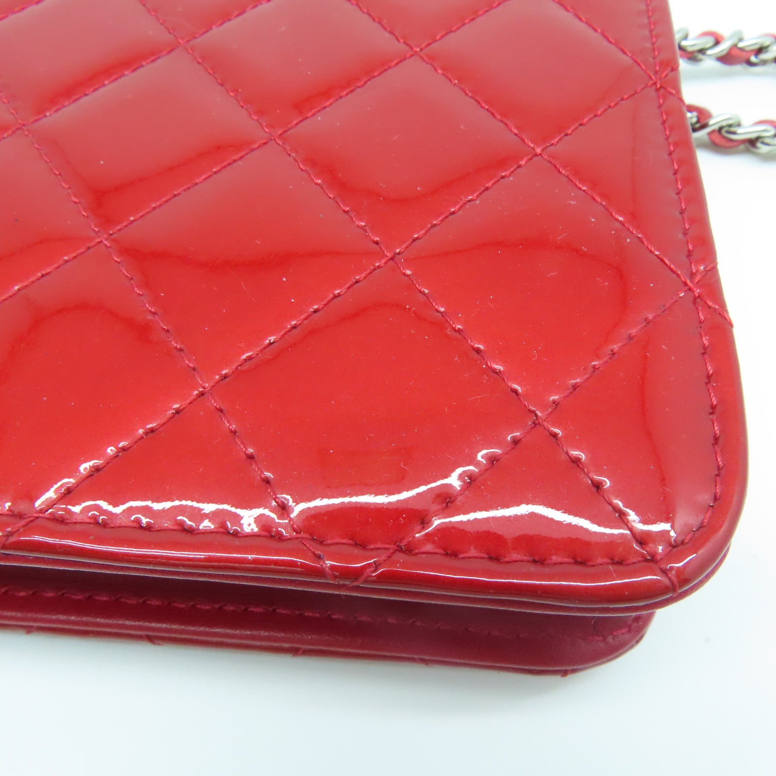 CHANEL Rhombus Patent Leather Wallet on Chain Shoulder Bag Red