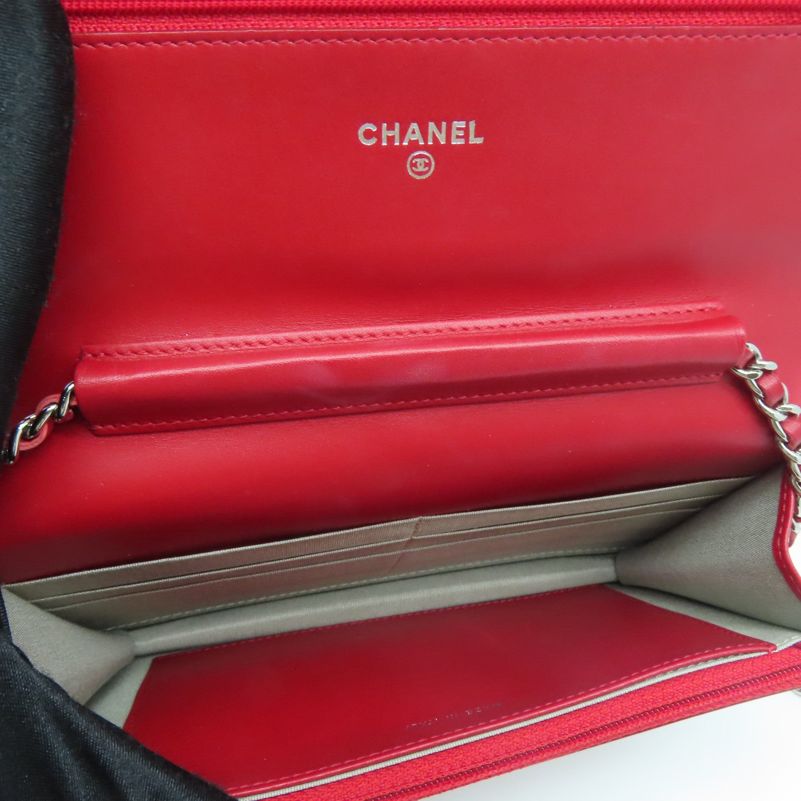 CHANEL Rhombus Patent Leather Wallet on Chain Shoulder Bag Red