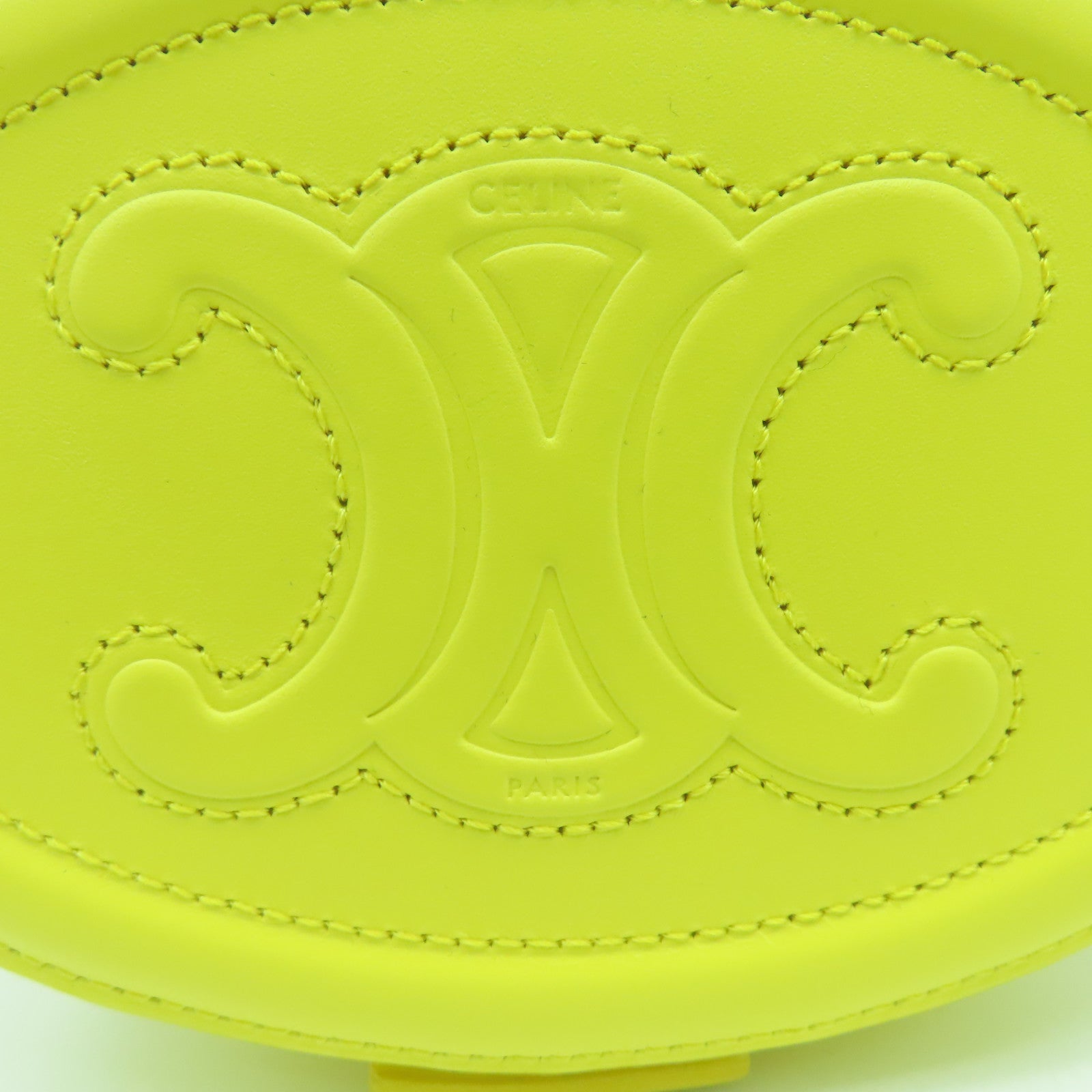 CELINE 牛皮皮革Cuir Triomphe Oval Minaudiere手挽袋黃色