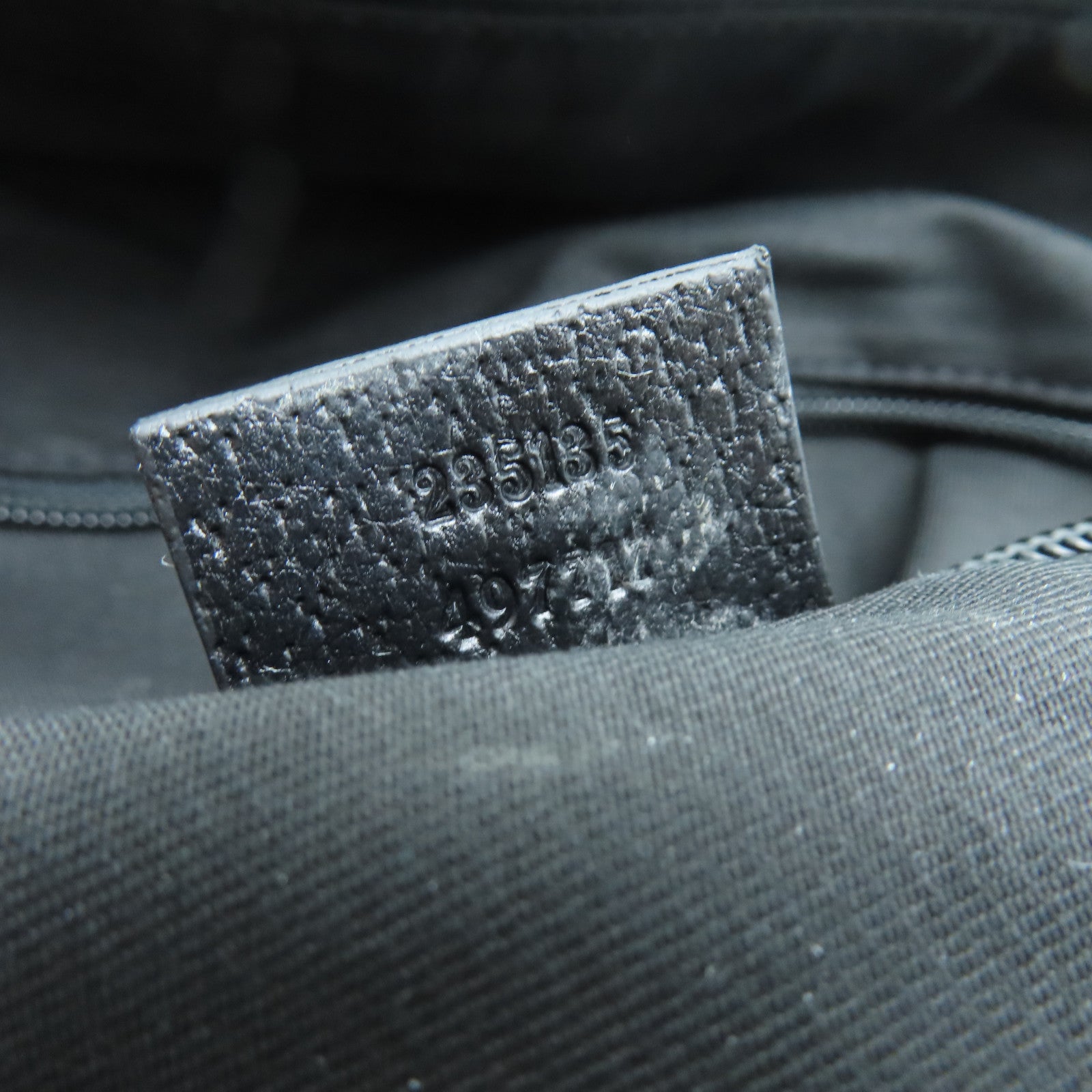 GUCCI 帆布Shoulder Bag黑扣肩背袋黑色