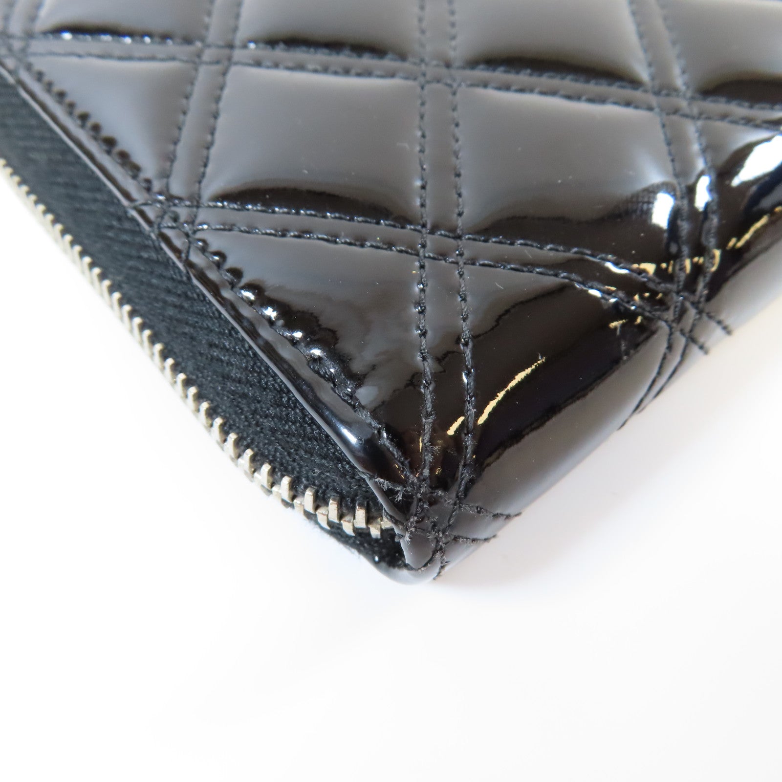 CHANEL 菱格漆皮皮革Long Wallet銀扣長錢包黑色