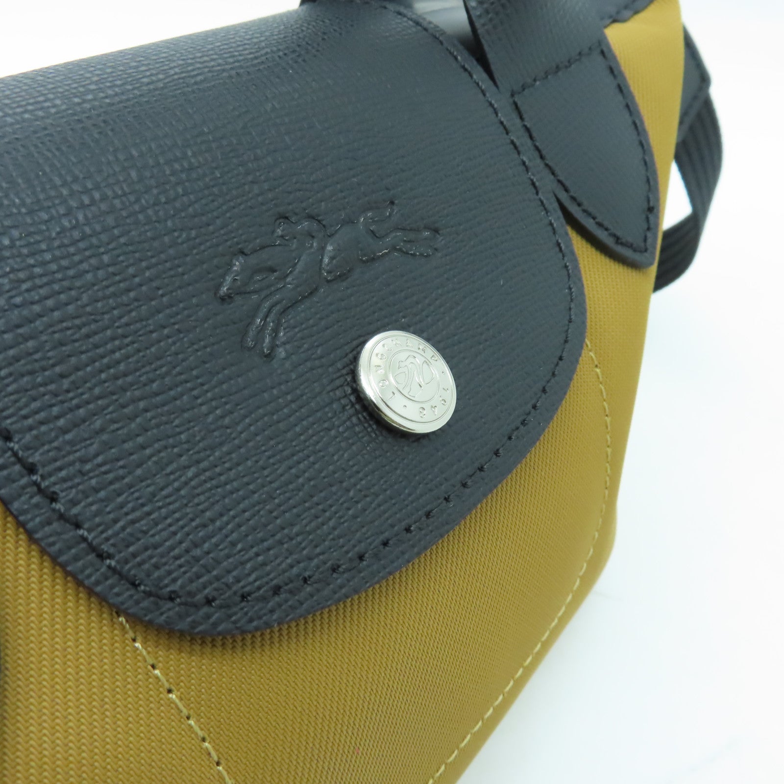 Longchamp 尼龍２Way Shoulder銀扣手挽肩背兩用袋卡其色/黑色