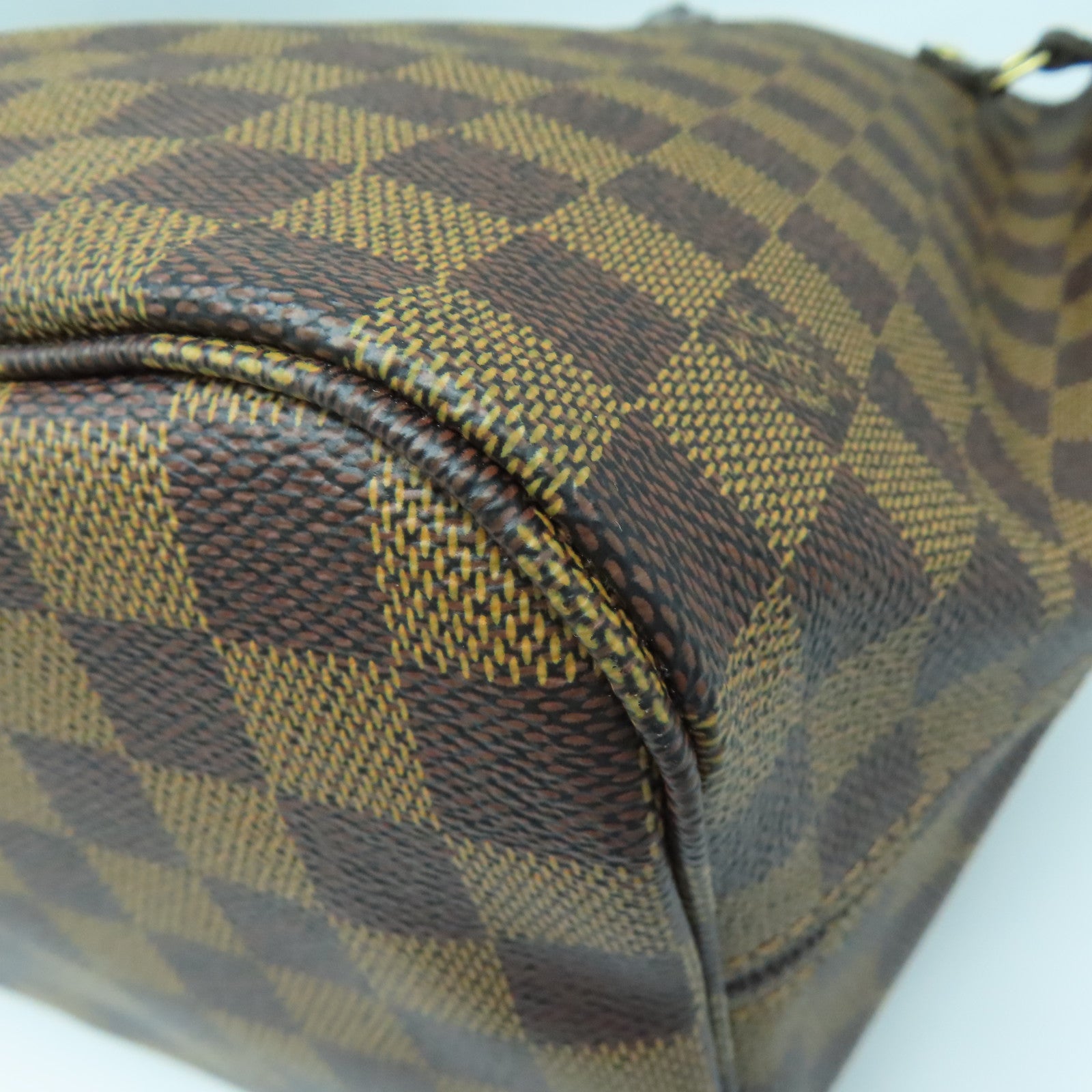 LOUIS VUITTON Damier Neverfull MM金扣手挽袋棕色