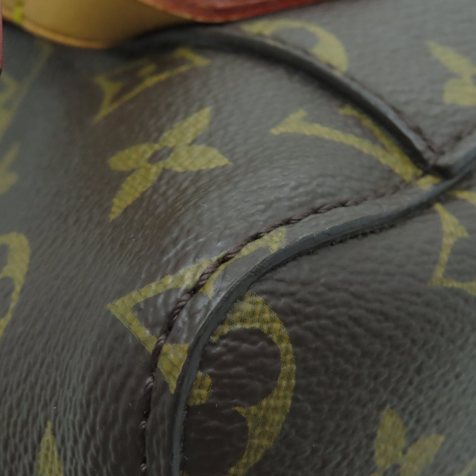 LOUIS VUITTON 【激減優惠】Monogram Montsouris MM金扣背包啡色