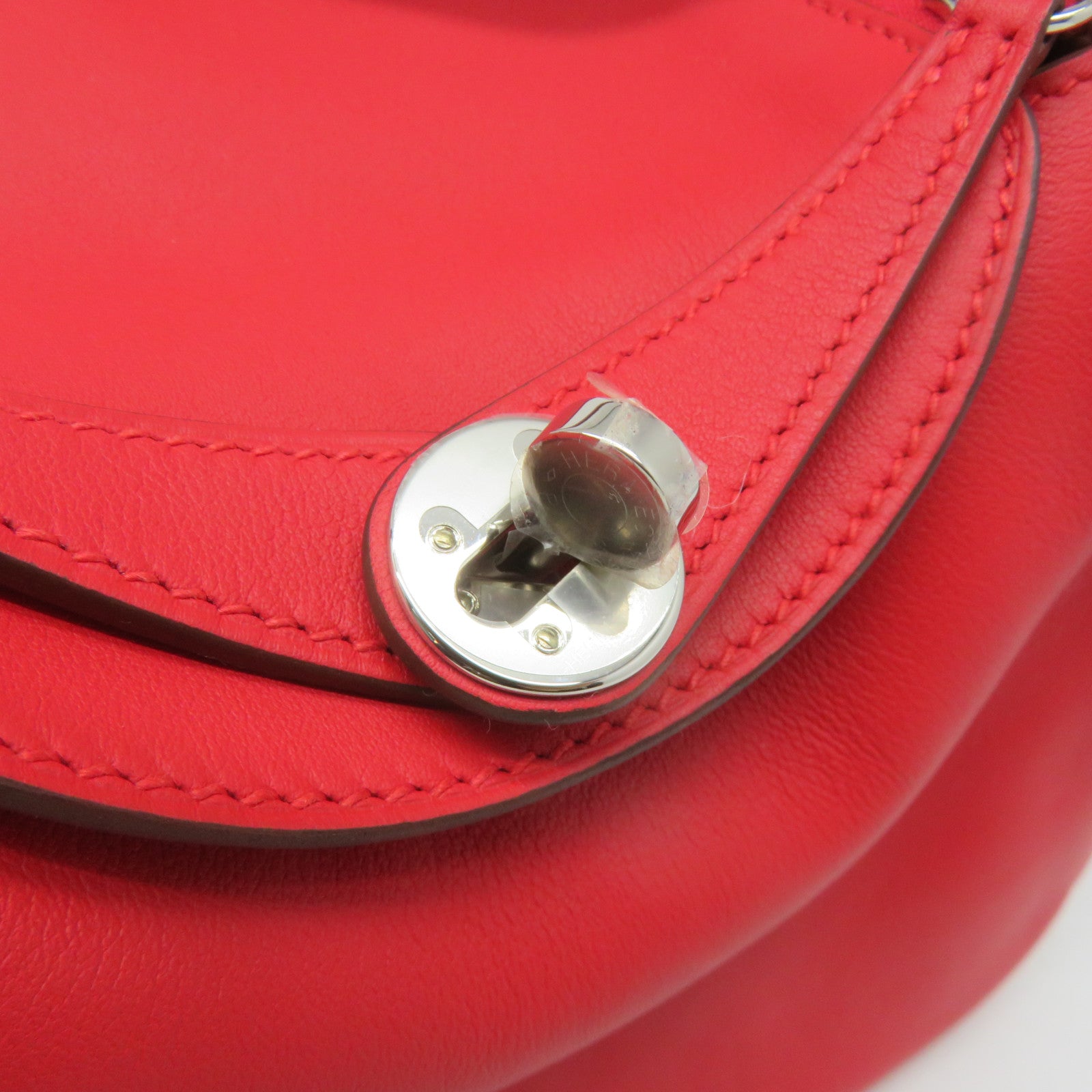 HERMES Swift皮革Mini Lindy銀扣肩背袋Rouge De Coeur