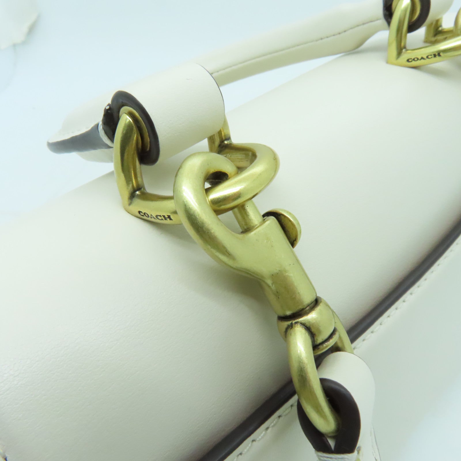 COACH 牛皮皮革2 Way Shoulder金扣手挽肩背兩用袋奶油色