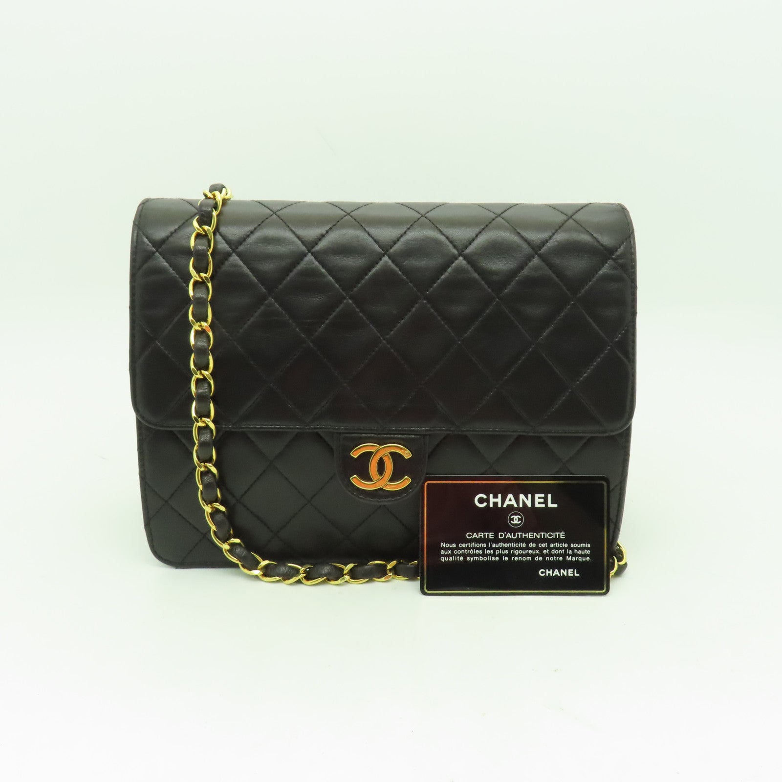 CHANEL 菱格羊皮皮革Pushlock Matelasse金扣鏈帶肩背袋黒色