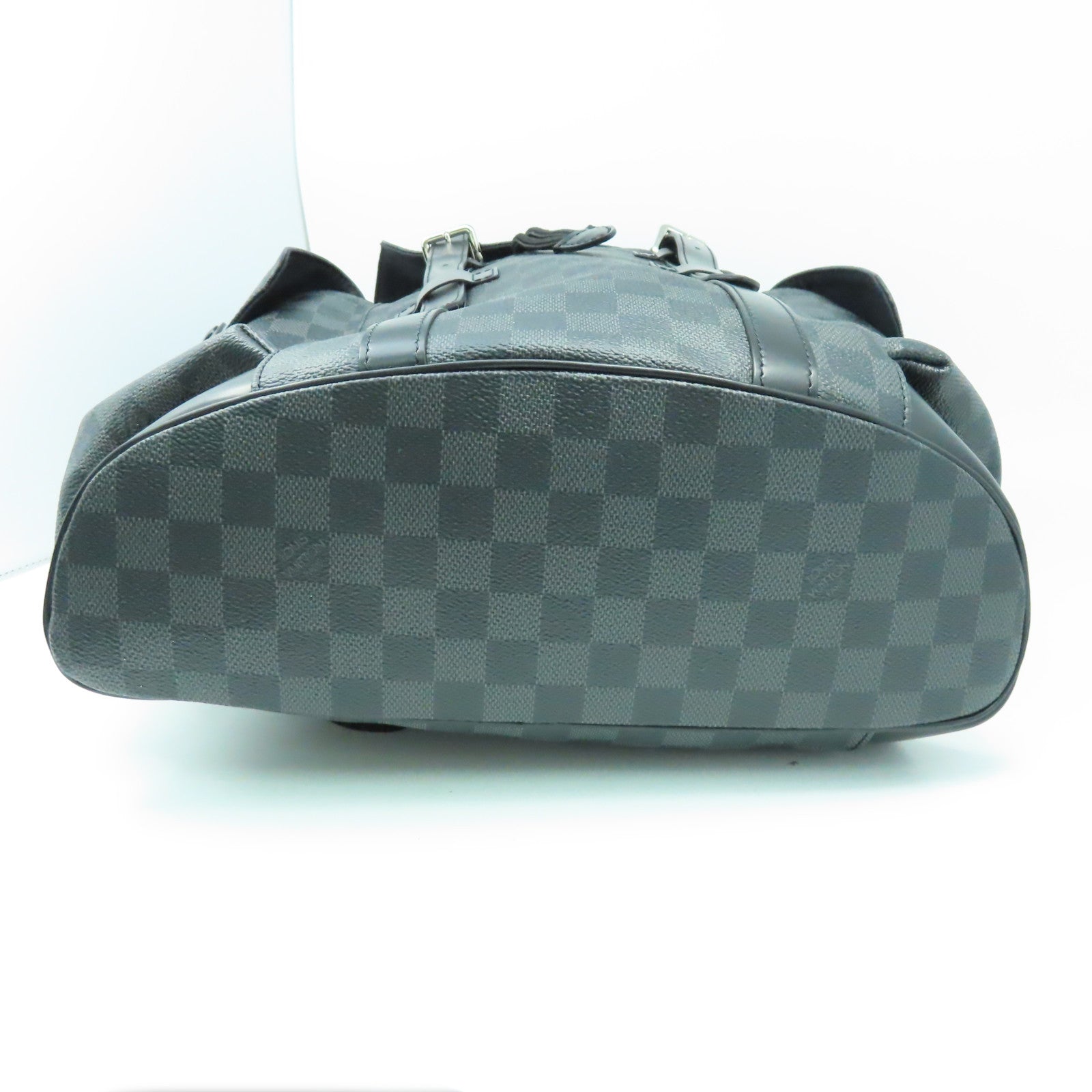 LOUIS VUITTON Damier Graphite Christopher MM銀扣背包黑色