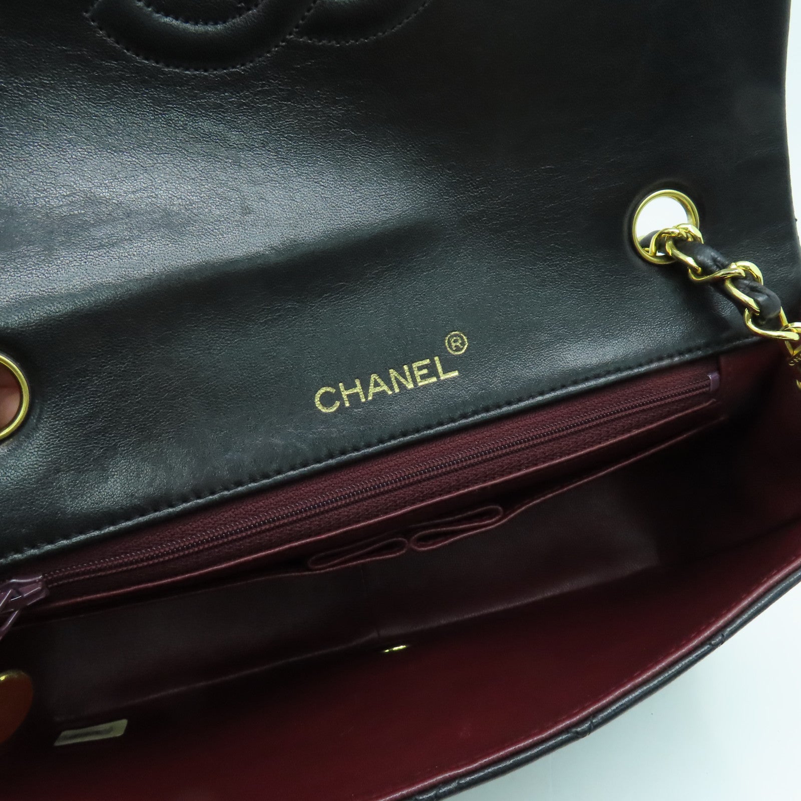 CHANEL 【激減優惠】菱格羊皮皮革Chain Shoulder金扣肩背袋黑色