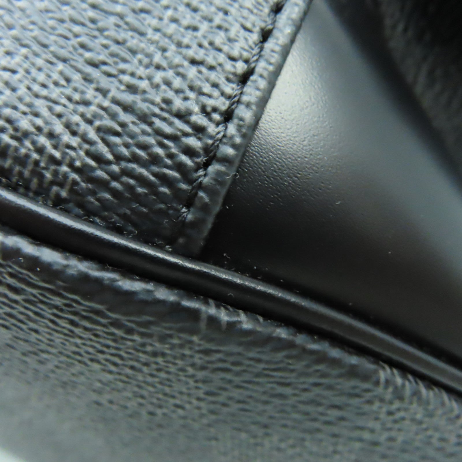 LOUIS VUITTON Damier Graphite Christopher MM銀扣背包黑色