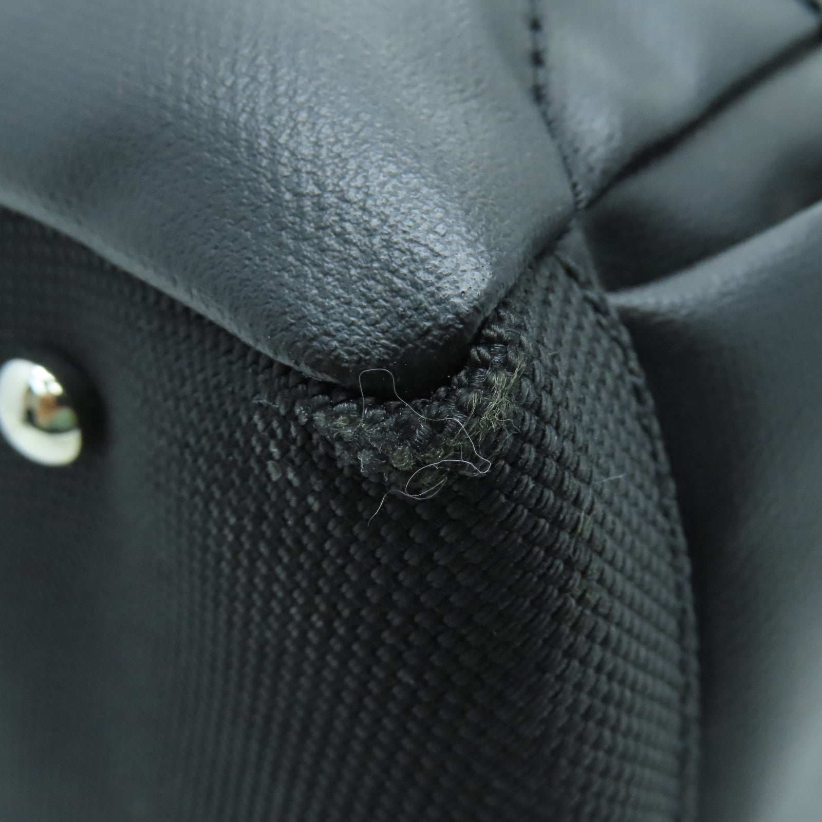 CHANEL 菱格涂层帆布Tote Bag银扣手挽袋黑色
