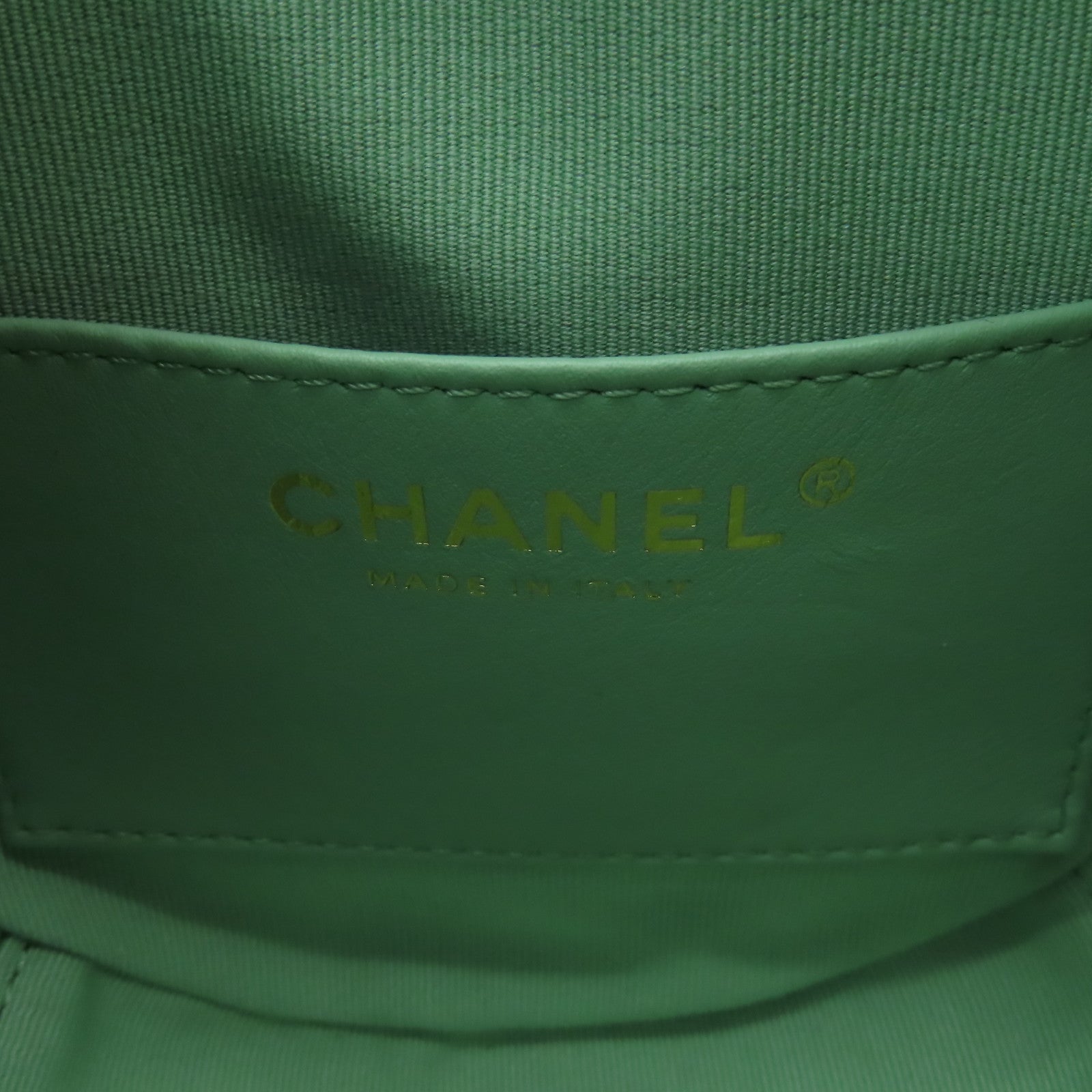 CHANEL 菱格Caviar皮革Small Vanity Case金扣手挽肩背兩用袋淺綠色