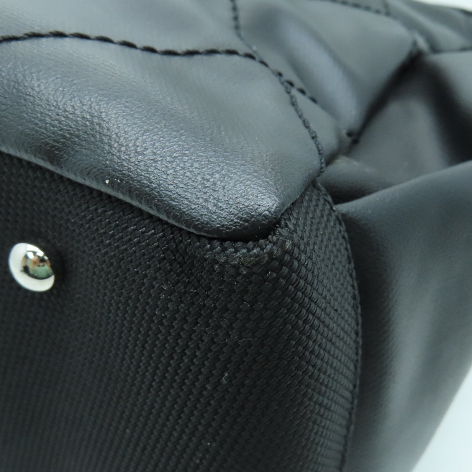 CHANEL 菱格涂层帆布Tote Bag银扣手挽袋黑色