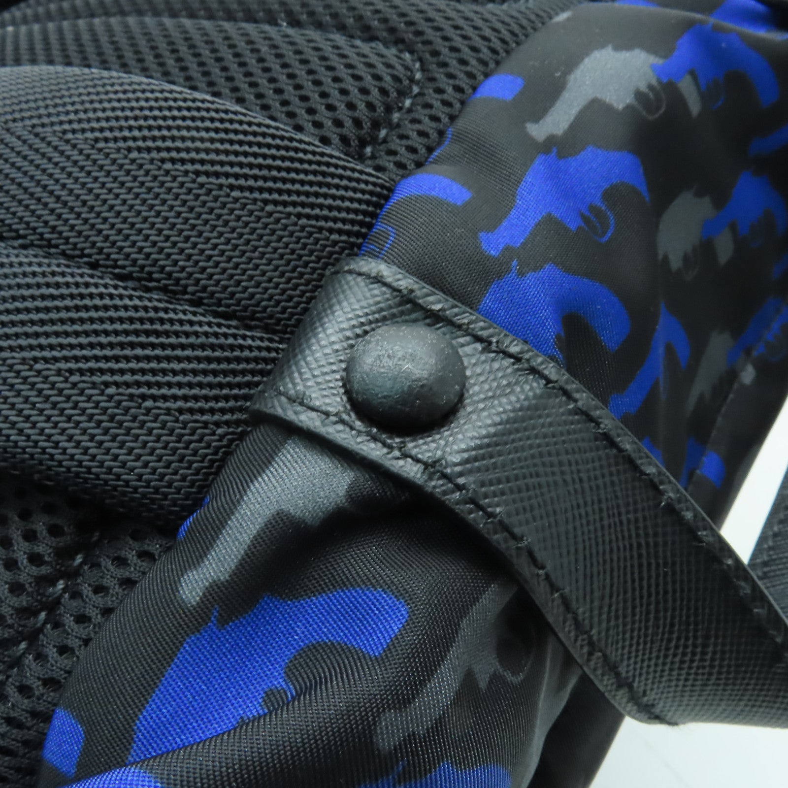 PRADA 尼龍Pistol Pattern Backpack銀扣背包藍色