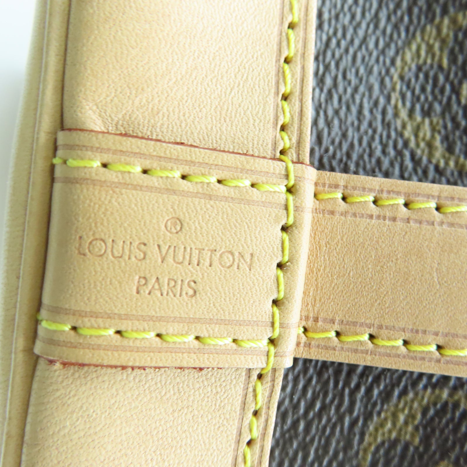 LOUIS VUITTON Monogram Noe BB金扣肩背袋棕色
